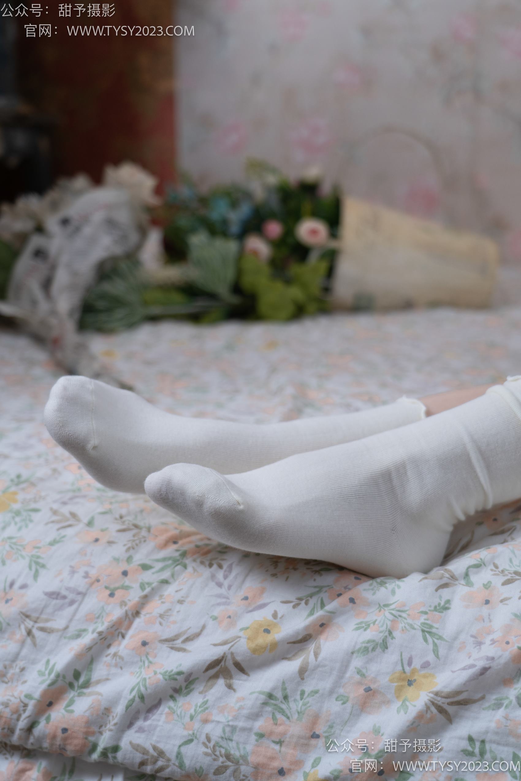 图片[53]-甜予摄影 NO.009 胡桃-皮鞋、白棉袜、裸足[122P] – 速更版-美库