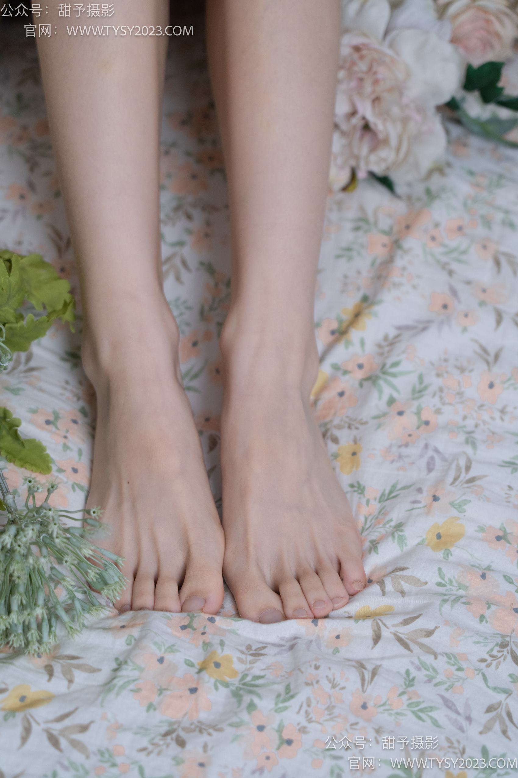 图片[92]-甜予摄影 NO.009 胡桃-皮鞋、白棉袜、裸足[122P] – 速更版-美库