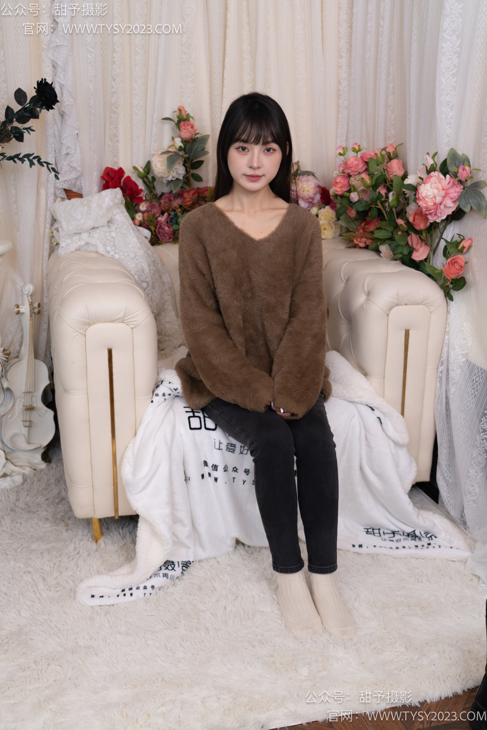 图片[42]-甜予摄影 NO.010 小离-靴子、白棉袜、裸足[131P] – 速更版-美库