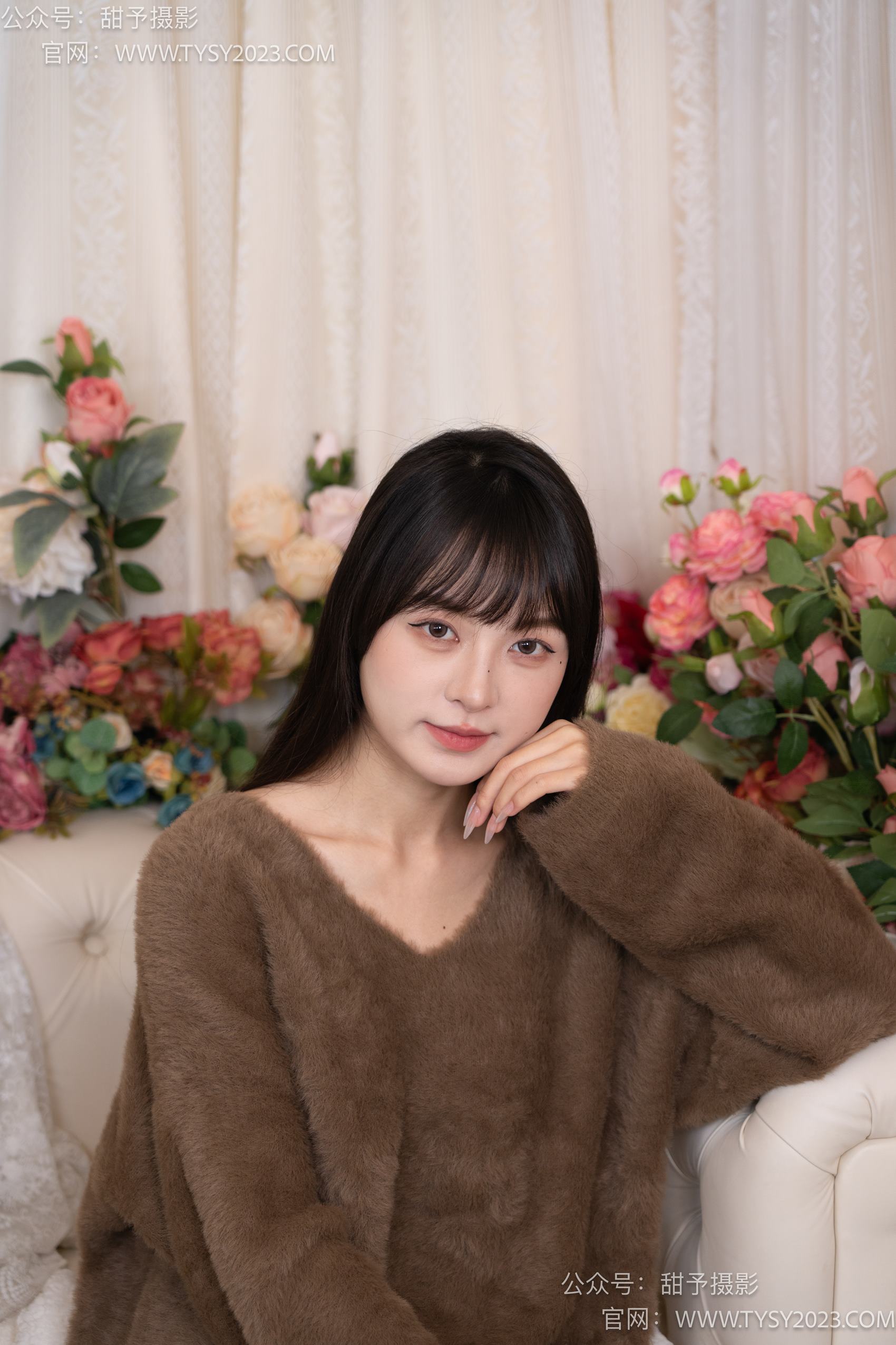 图片[48]-甜予摄影 NO.010 小离-靴子、白棉袜、裸足[131P] – 速更版-美库