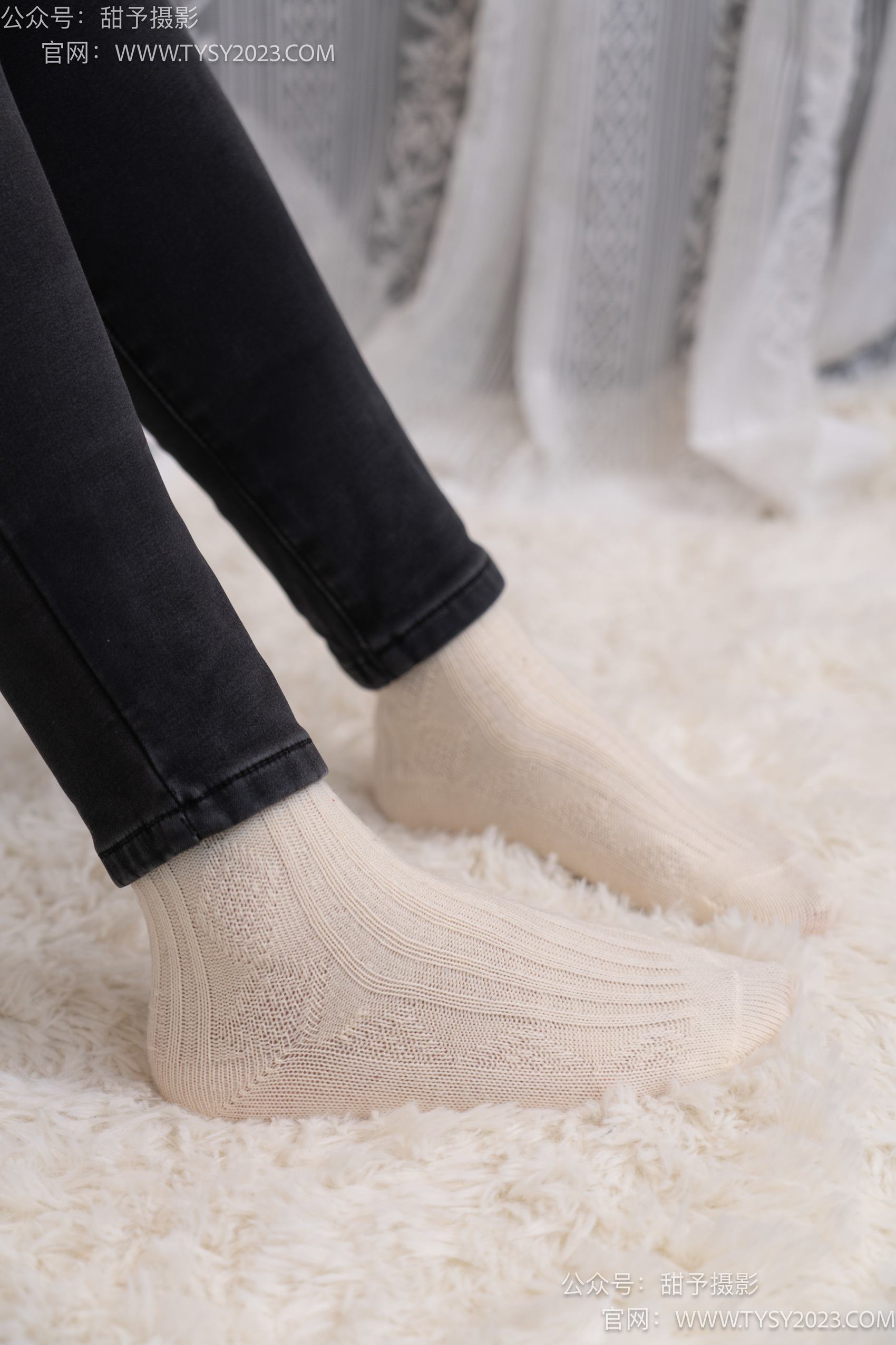 图片[58]-甜予摄影 NO.010 小离-靴子、白棉袜、裸足[131P] – 速更版-美库