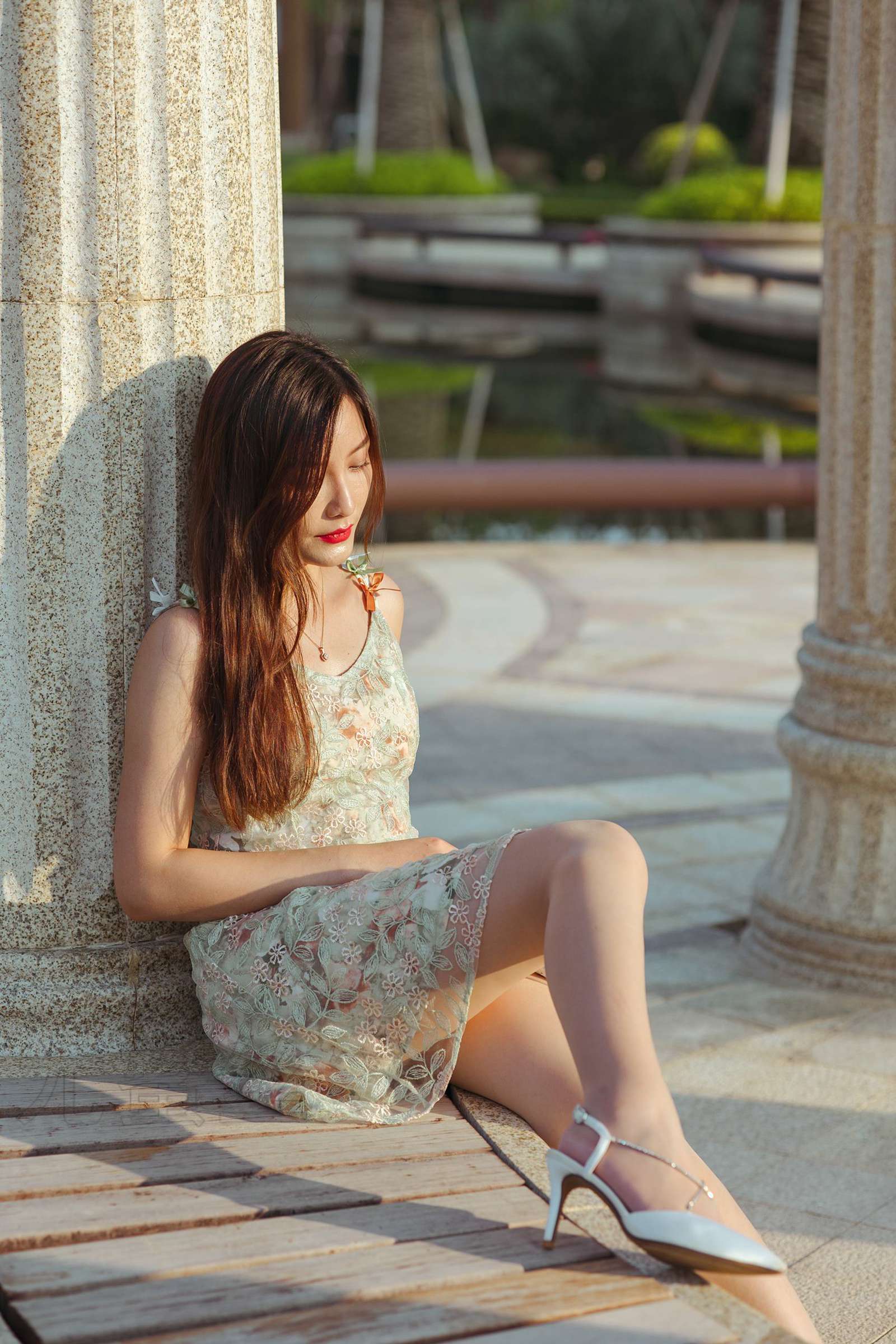 图片[56]-尤蜜丝  穿搭推广展示图集[76P] – 速更版-美库