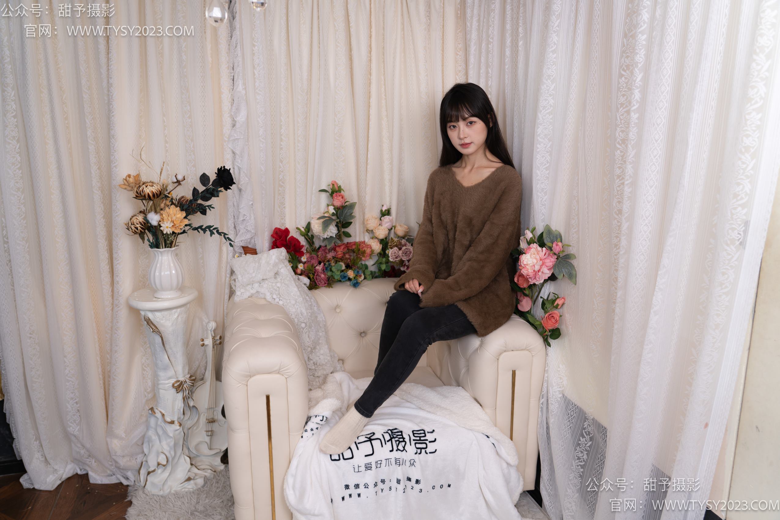 图片[84]-甜予摄影 NO.010 小离-靴子、白棉袜、裸足[131P] – 速更版-美库