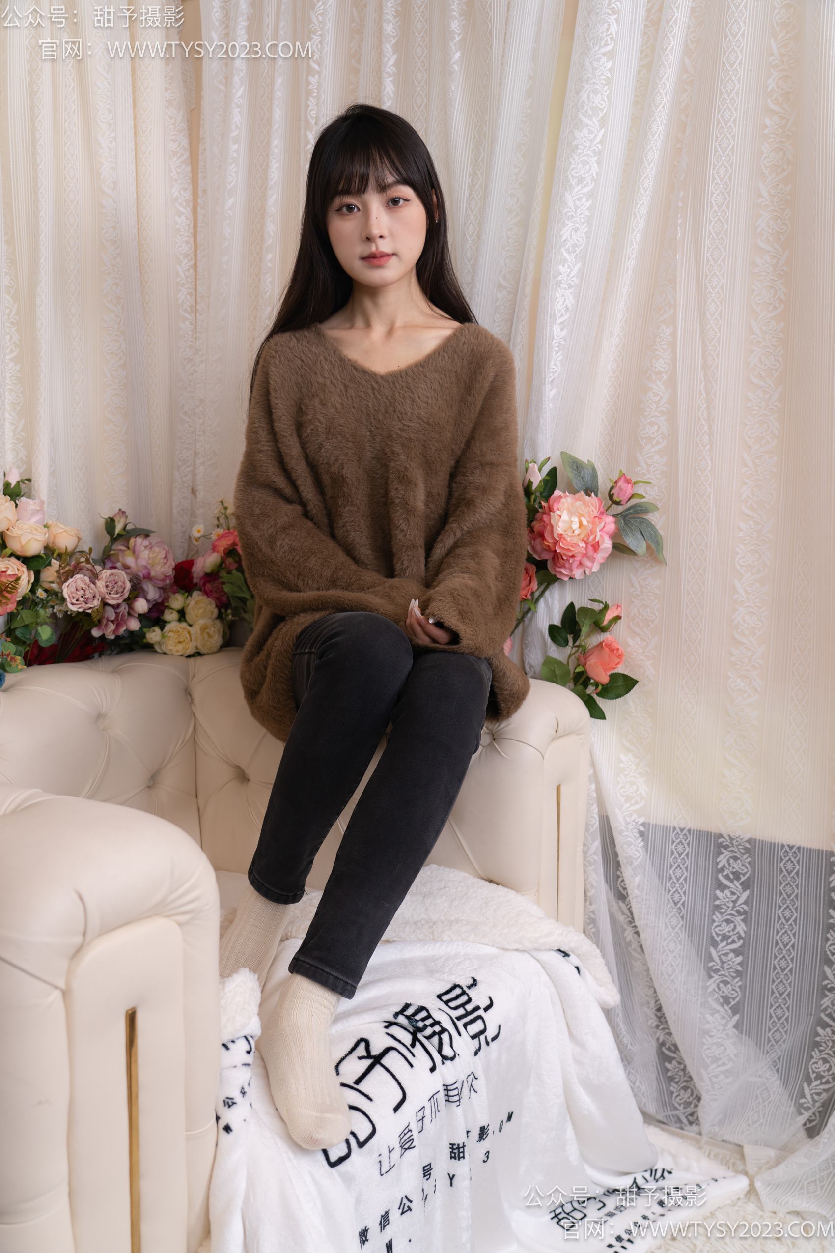 图片[87]-甜予摄影 NO.010 小离-靴子、白棉袜、裸足[131P] – 速更版-美库