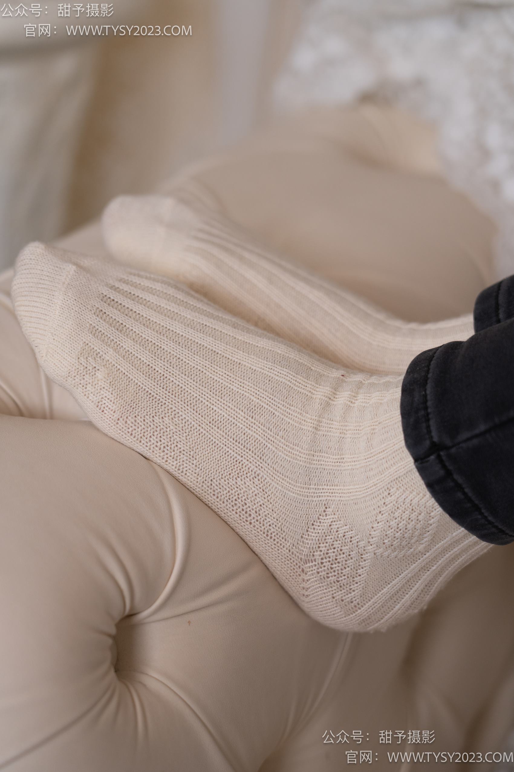 图片[89]-甜予摄影 NO.010 小离-靴子、白棉袜、裸足[131P] – 速更版-美库