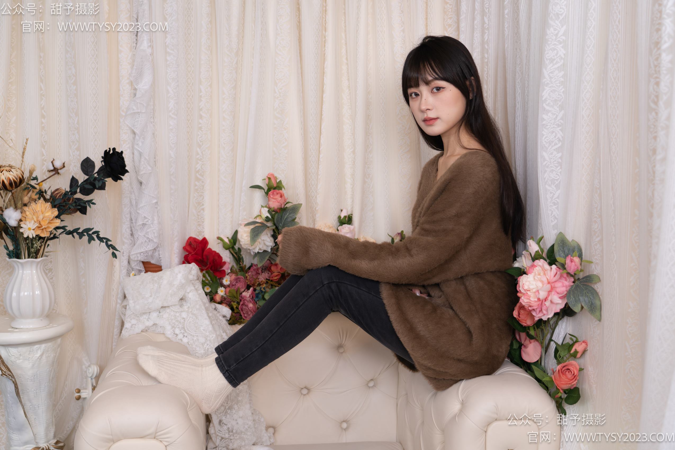 图片[94]-甜予摄影 NO.010 小离-靴子、白棉袜、裸足[131P] – 速更版-美库