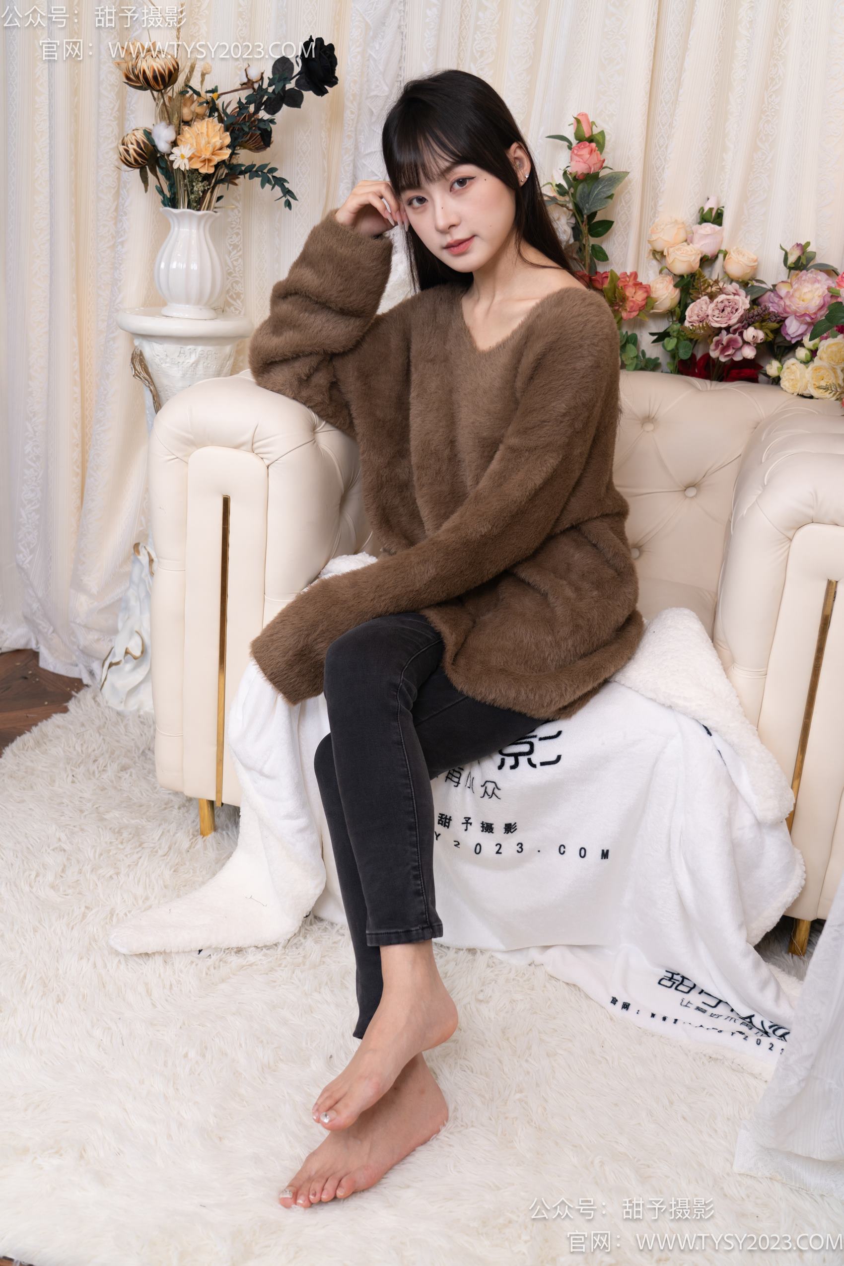 图片[111]-甜予摄影 NO.010 小离-靴子、白棉袜、裸足[131P] – 速更版-美库