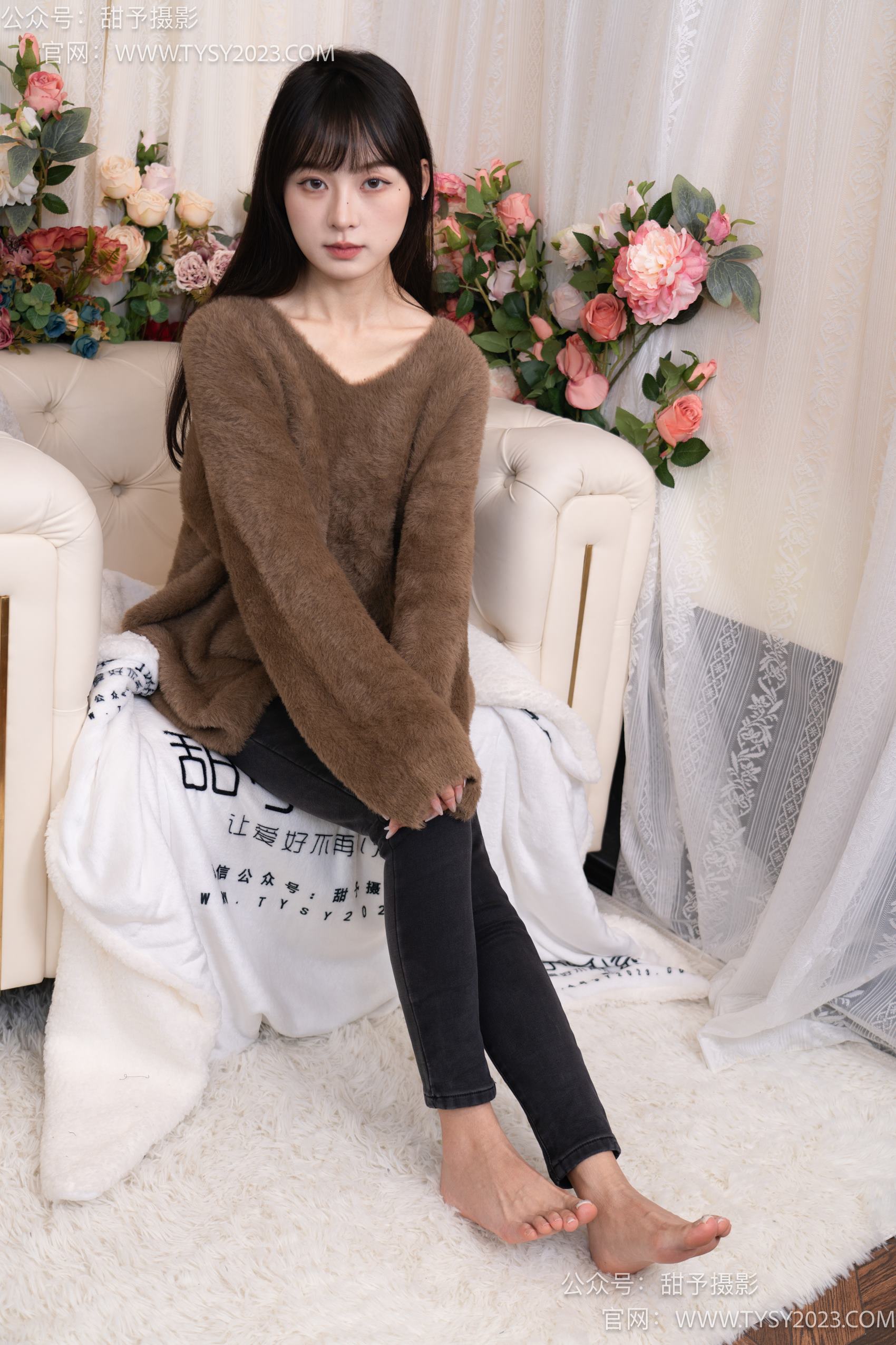 图片[121]-甜予摄影 NO.010 小离-靴子、白棉袜、裸足[131P] – 速更版-美库