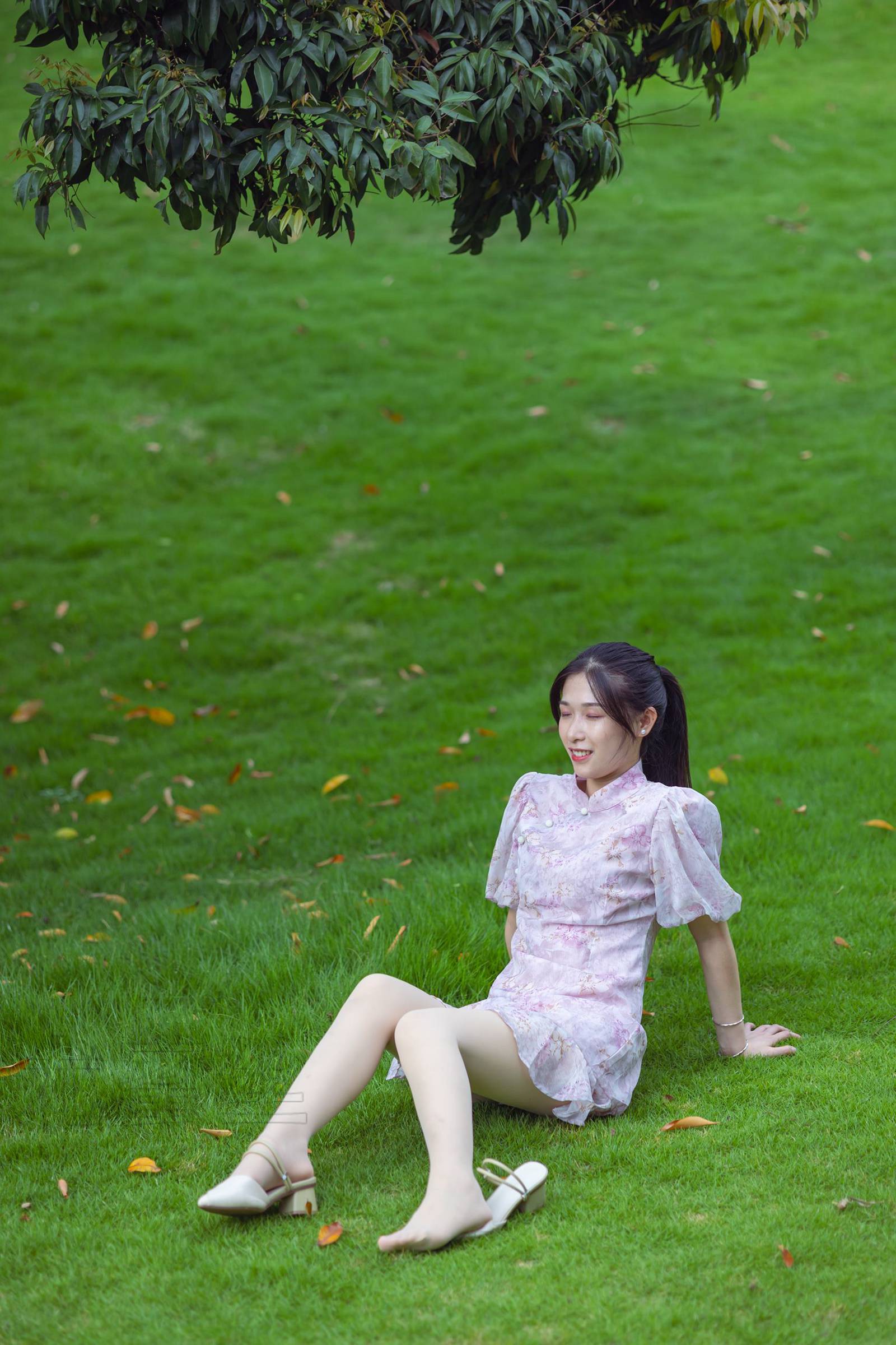 图片[14]-尤蜜丝  穿搭推广展示图集[45P] – 速更版-美库