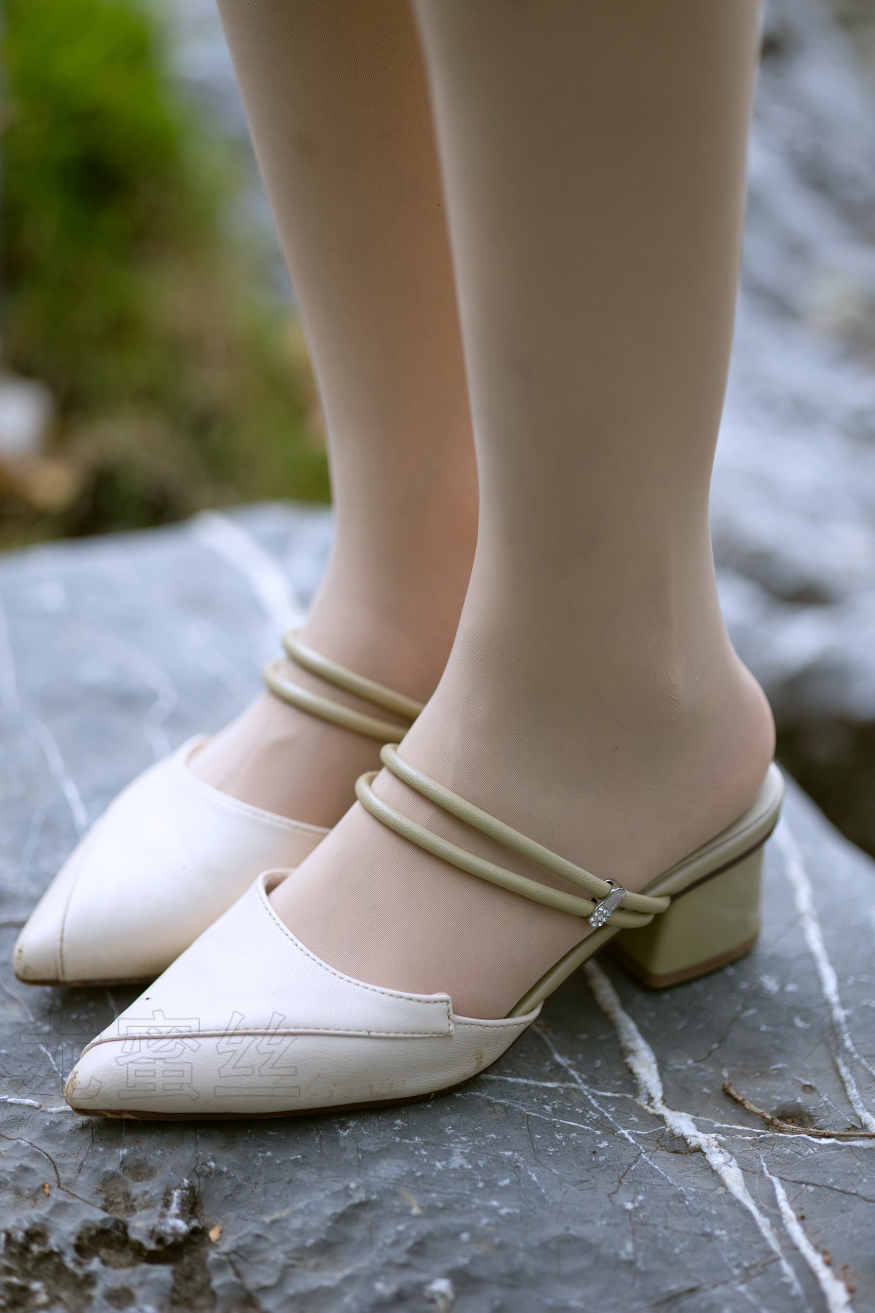 图片[41]-尤蜜丝  穿搭推广展示图集[45P] – 速更版-美库