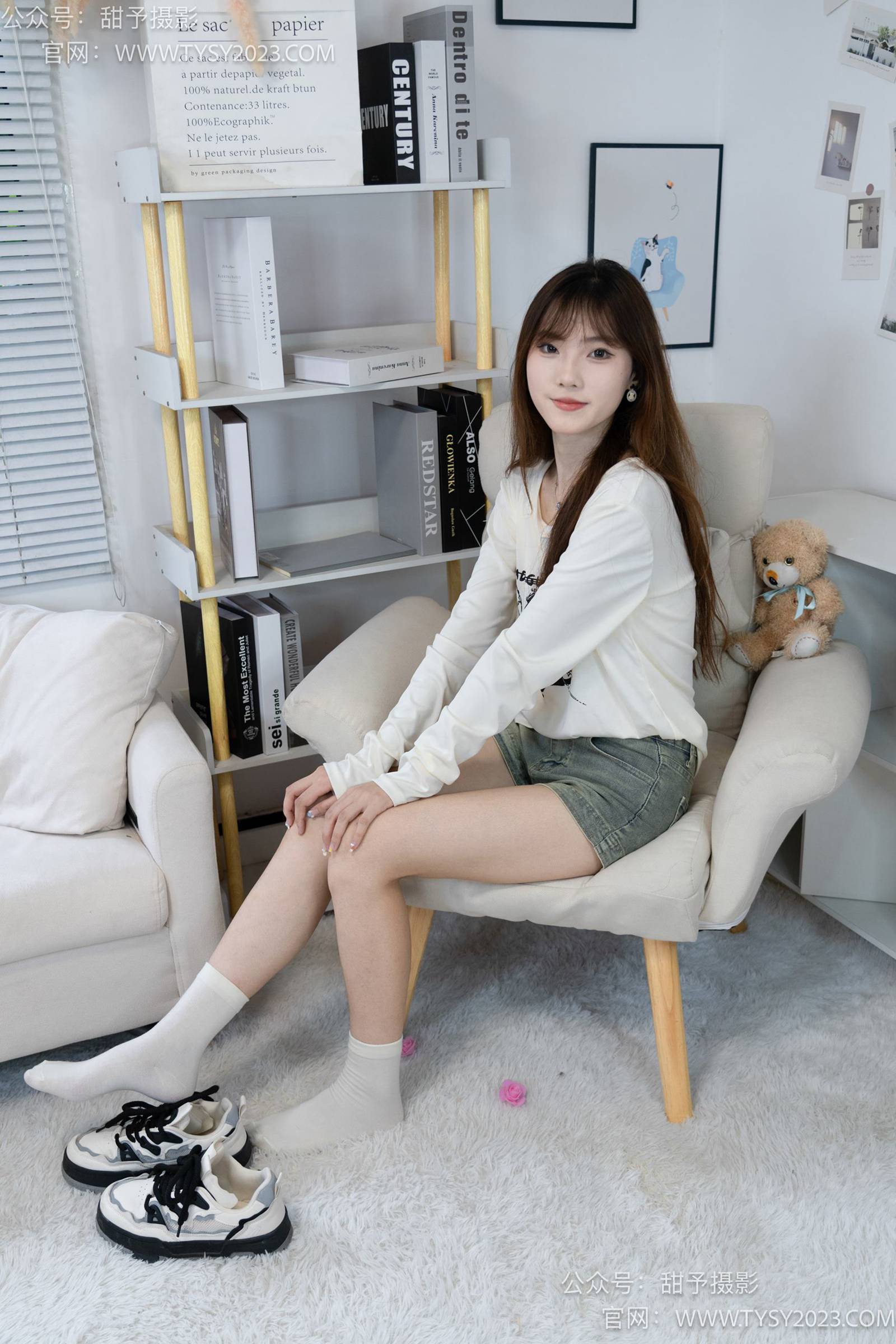 图片[76]-甜予摄影 NO.011 璇璇-板鞋、白棉袜、裸足[143P] – 速更版-美库