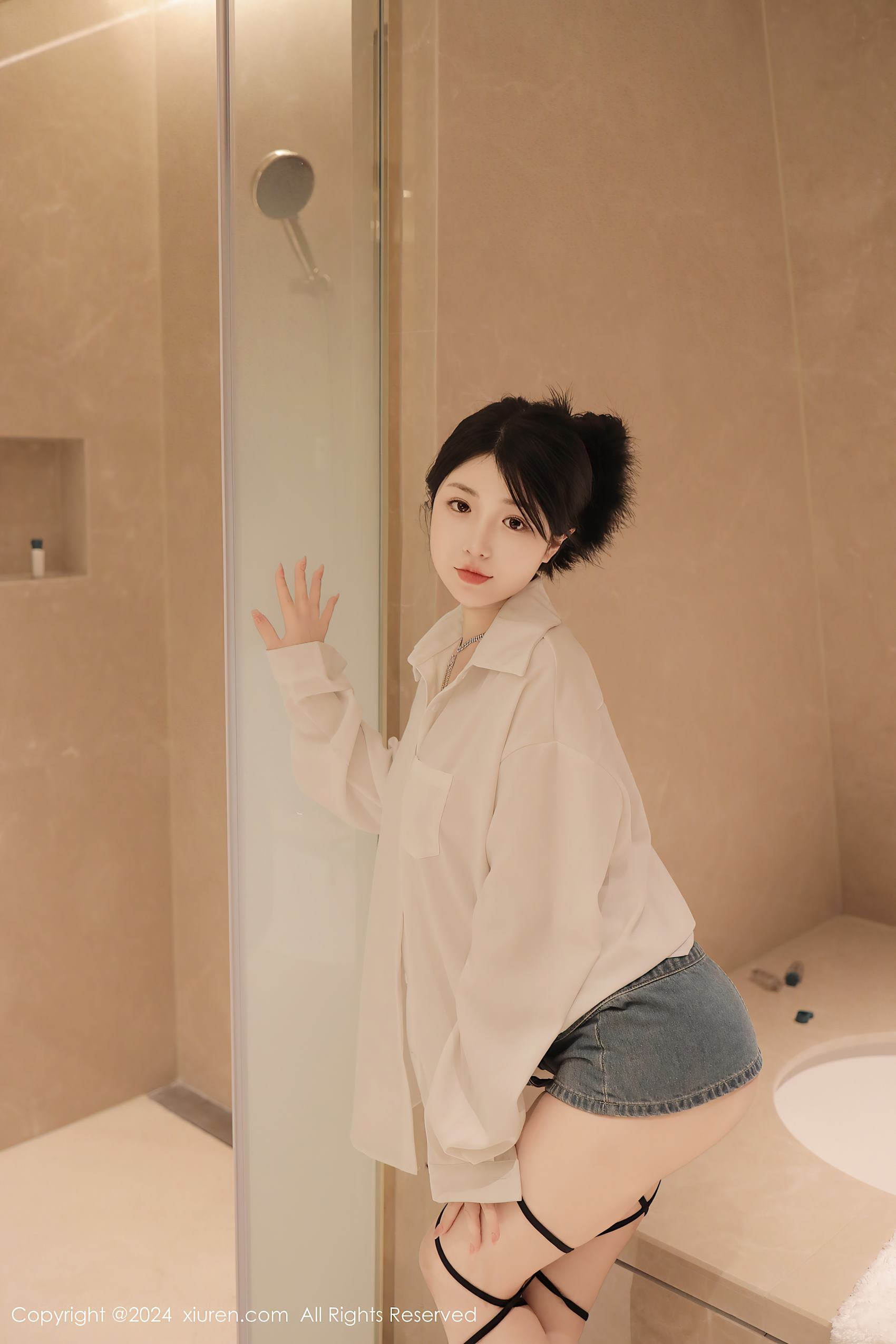 图片[18]-[Xiuren秀人网]2024.04.16 NO.8400 陈小花 白色衬衫 [33+1P] – 速更版-美库