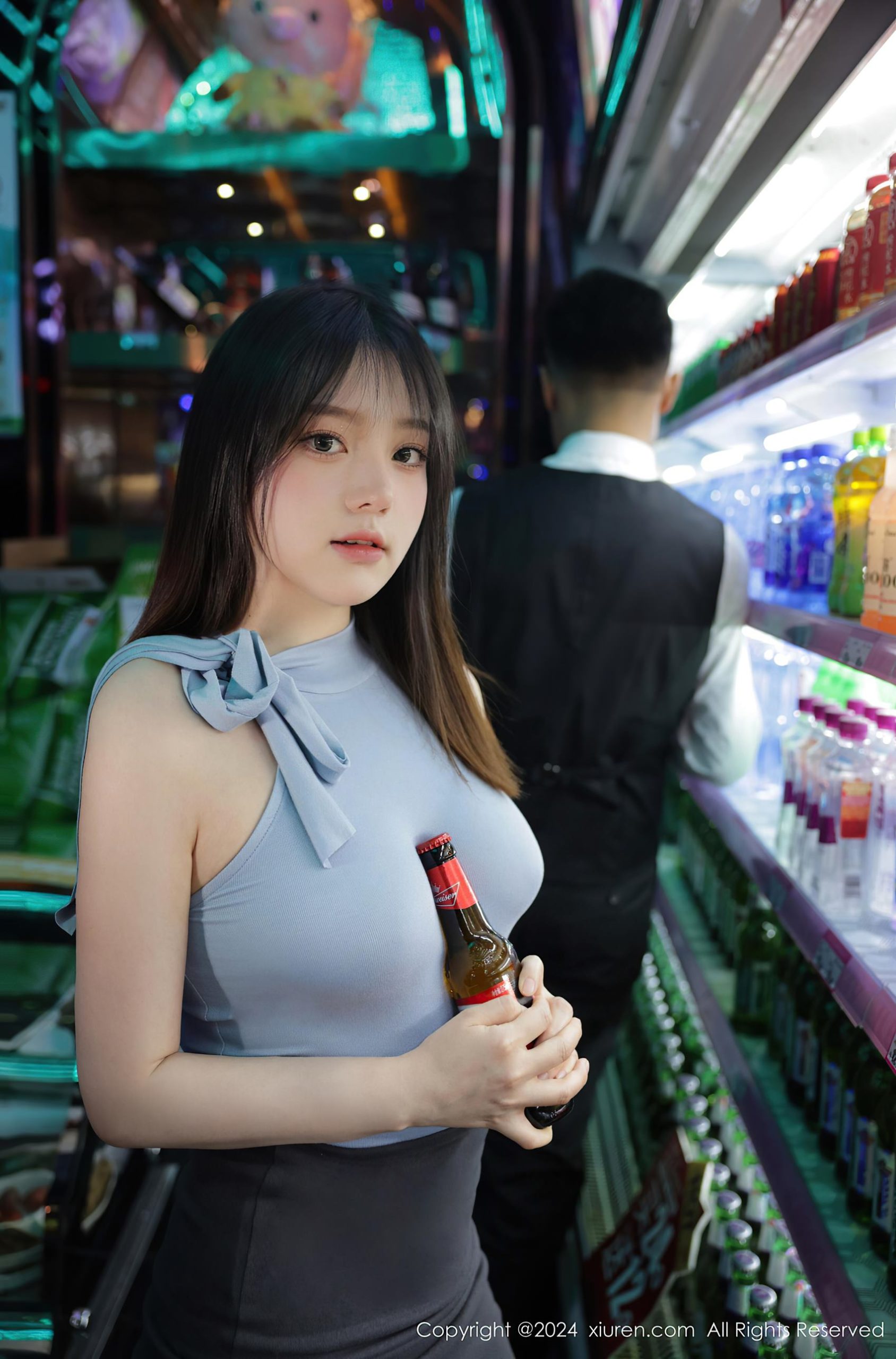 图片[19]-[Xiuren秀人网]2024.04.16 NO.8402 豆瓣酱 喝点小酒 [17+1P] – 速更版-美库