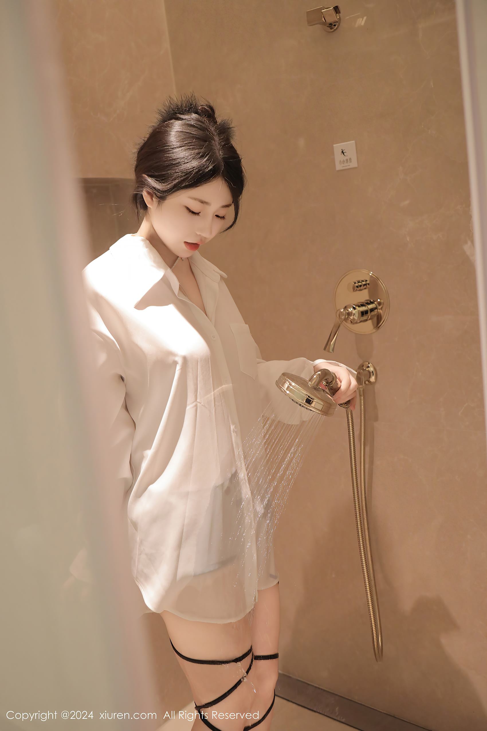 图片[30]-[Xiuren秀人网]2024.04.16 NO.8400 陈小花 白色衬衫 [33+1P] – 速更版-美库