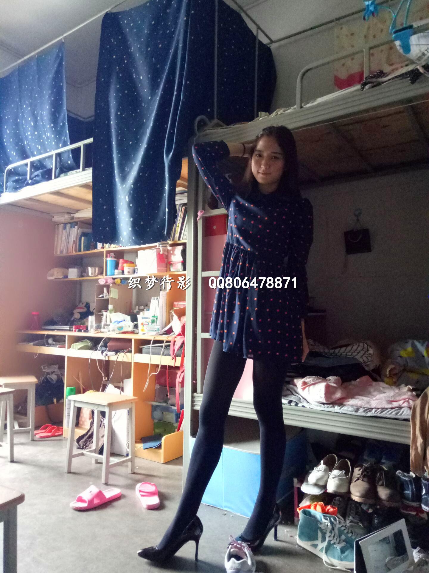 图片[25]-织梦行影@NO.004-第四期 宿舍黑丝高跟（黑丝）[57P] – 速更版-美库