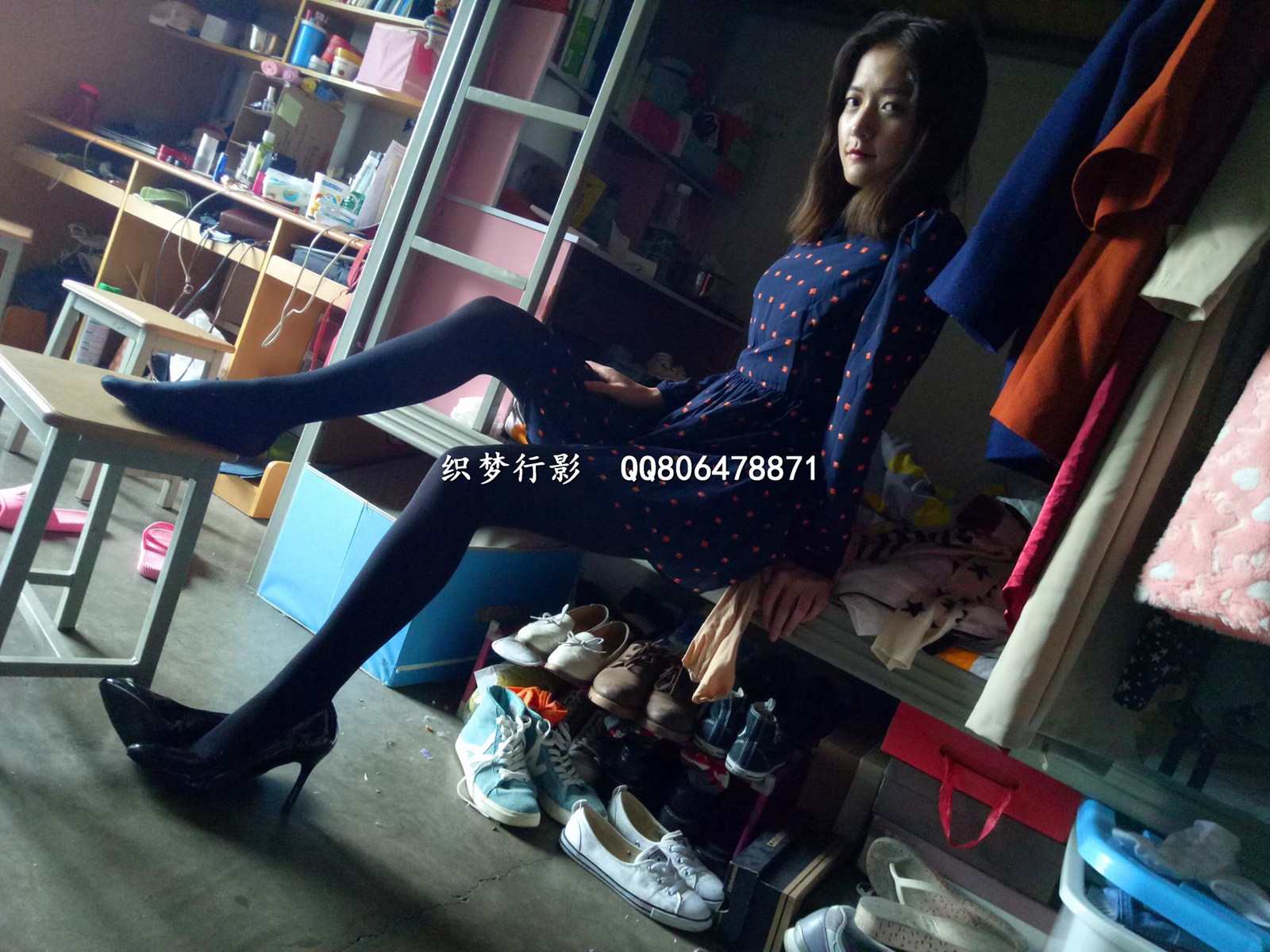 图片[29]-织梦行影@NO.004-第四期 宿舍黑丝高跟（黑丝）[57P] – 速更版-美库