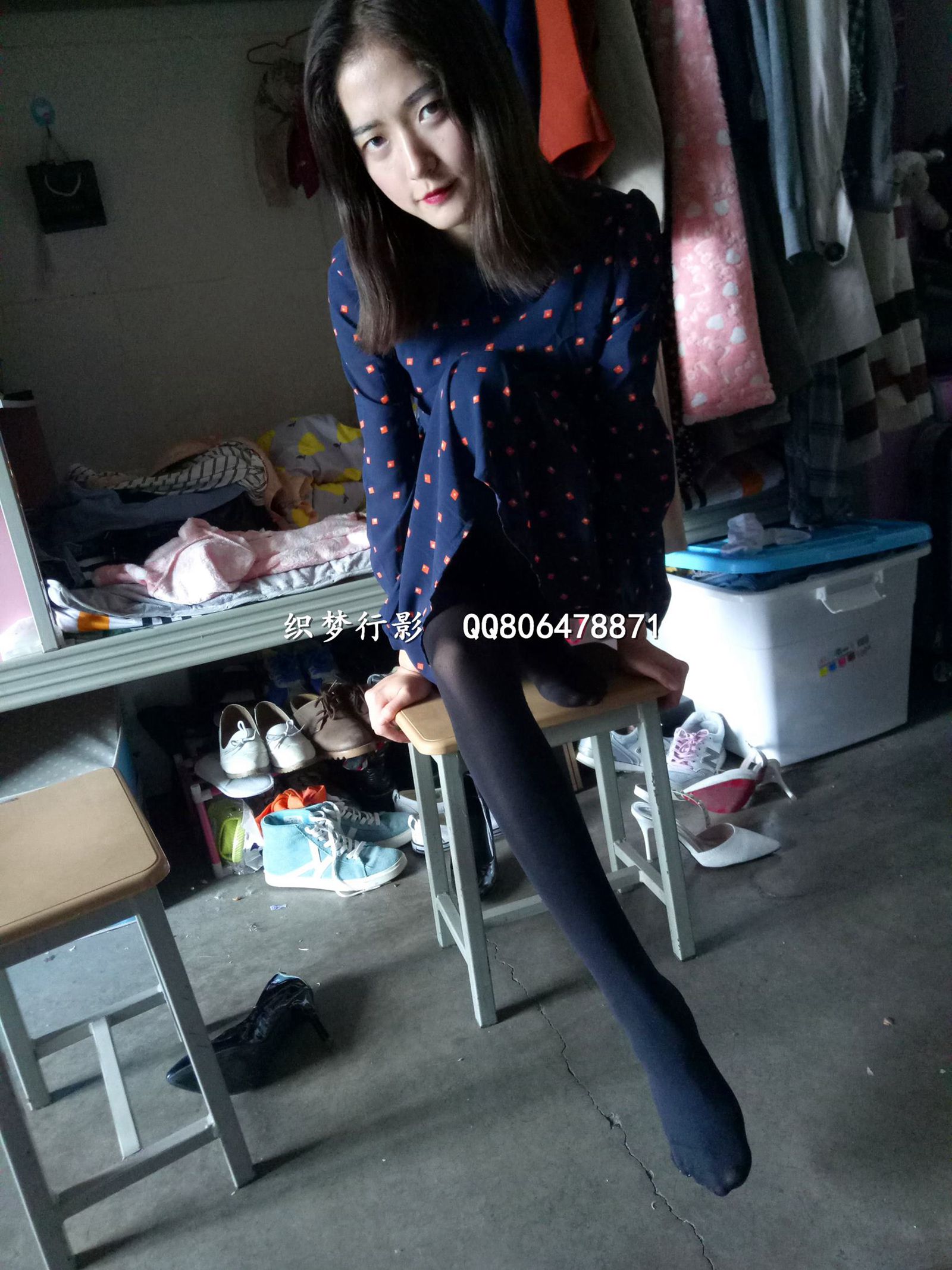图片[32]-织梦行影@NO.004-第四期 宿舍黑丝高跟（黑丝）[57P] – 速更版-美库
