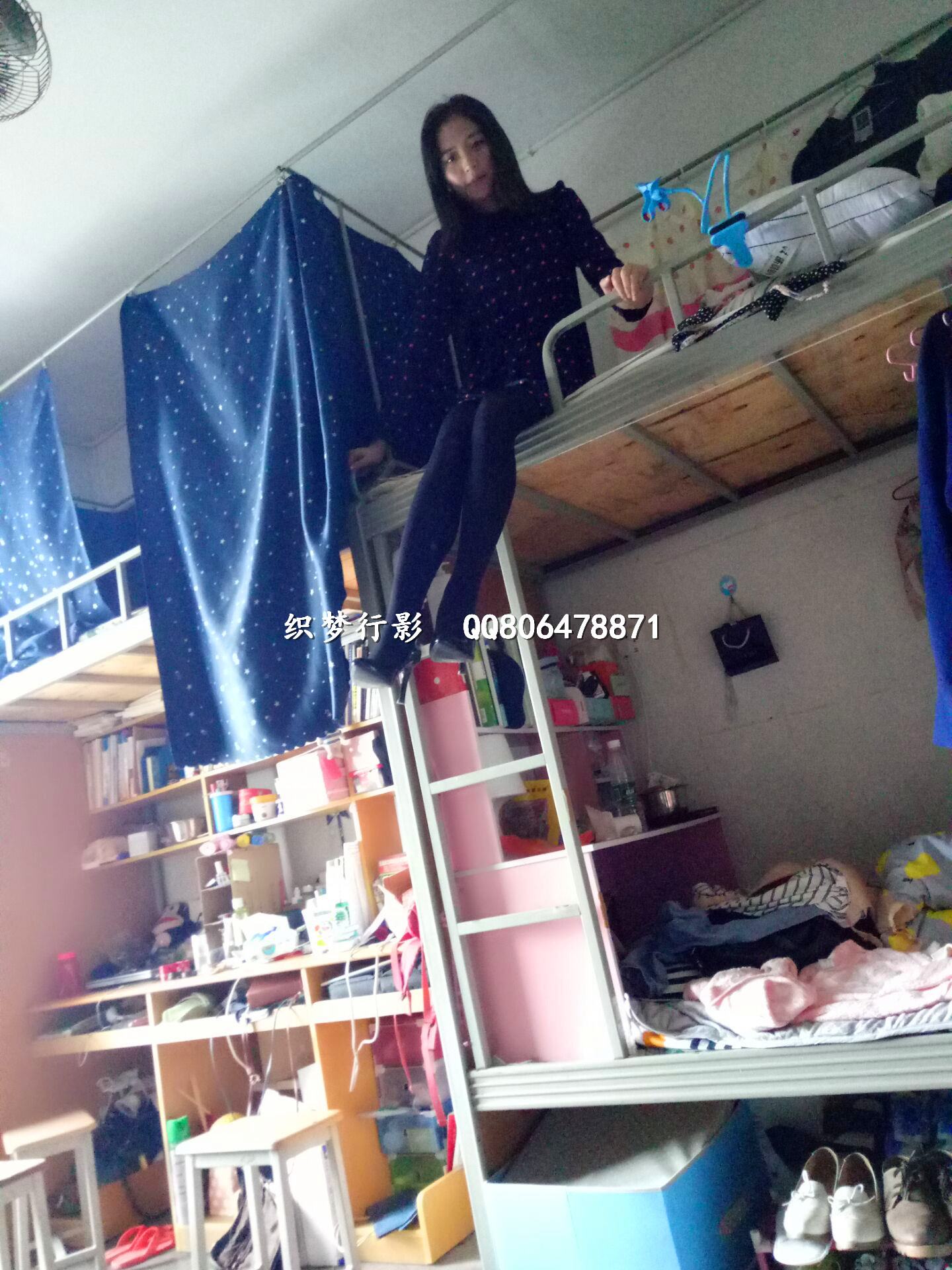 图片[34]-织梦行影@NO.004-第四期 宿舍黑丝高跟（黑丝）[57P] – 速更版-美库