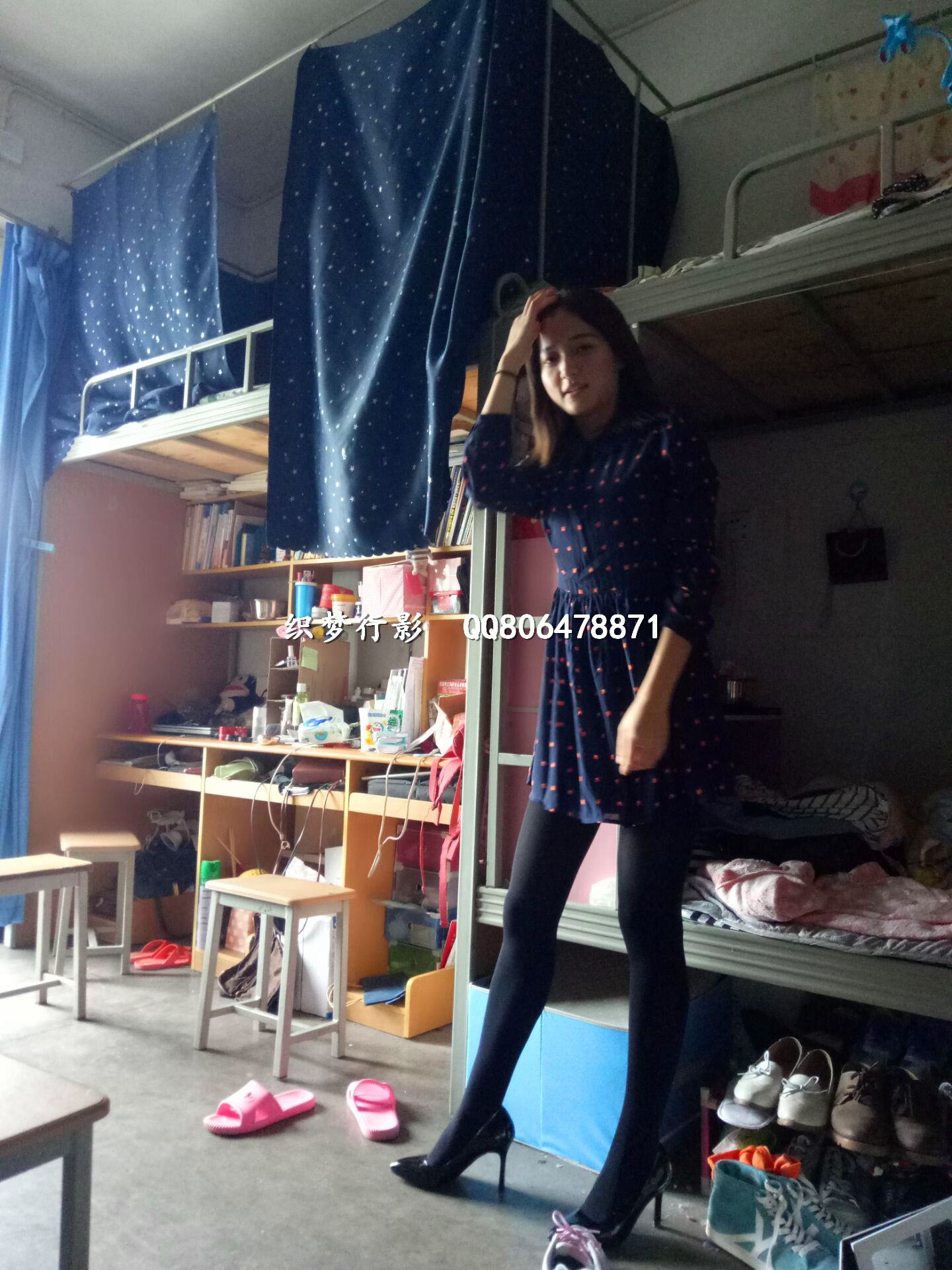 图片[36]-织梦行影@NO.004-第四期 宿舍黑丝高跟（黑丝）[57P] – 速更版-美库