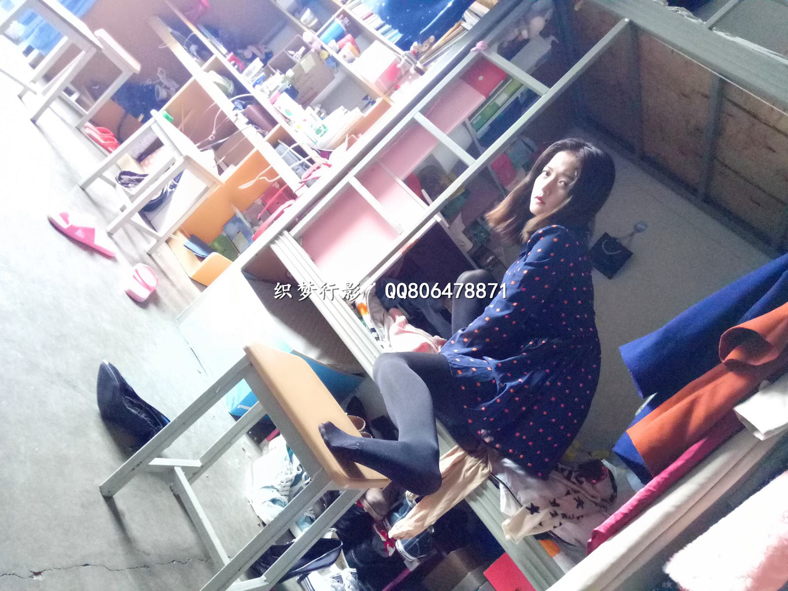 图片[44]-织梦行影@NO.004-第四期 宿舍黑丝高跟（黑丝）[57P] – 速更版-美库