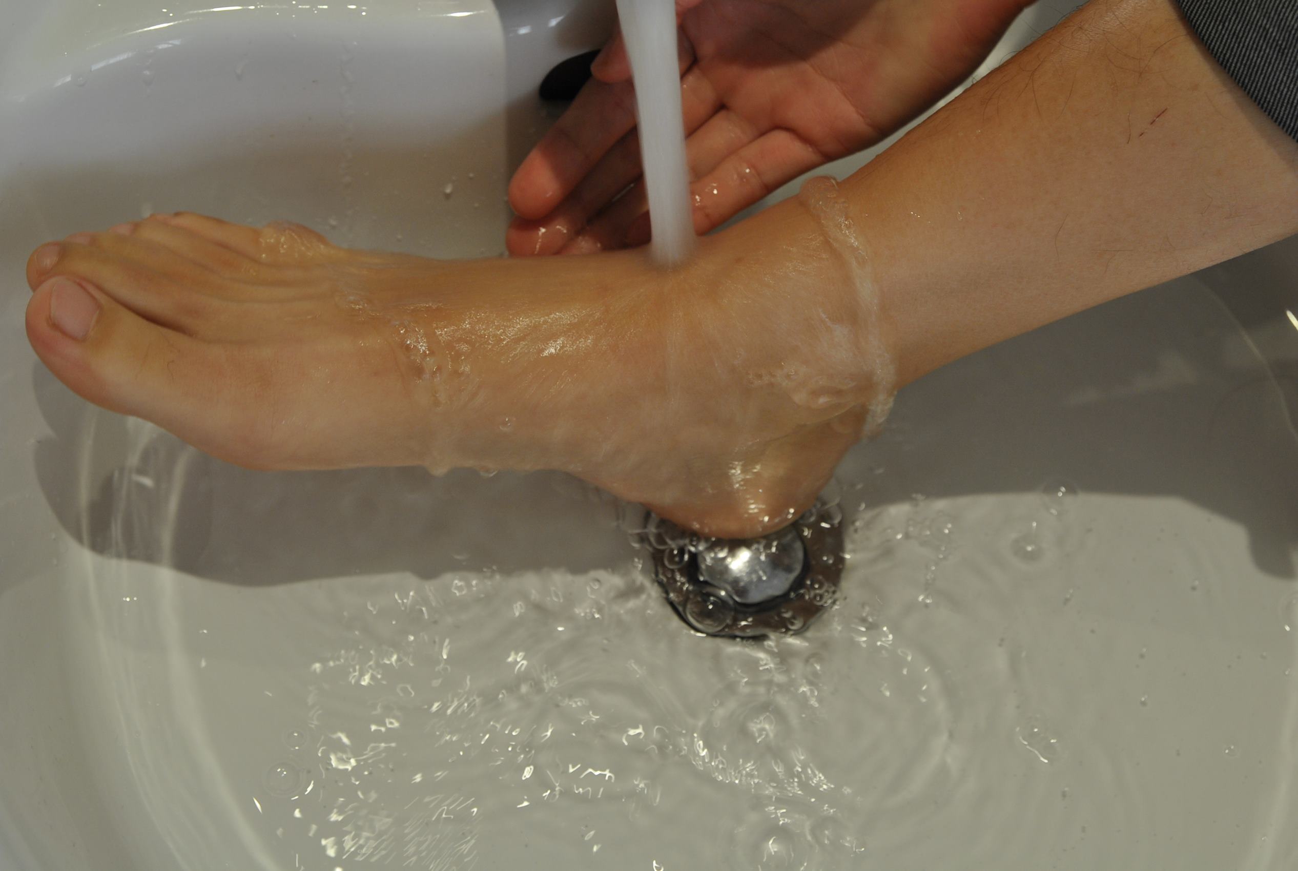 图片[19]-自由摄影 No.170 受伤了玉足 [51P] – 速更版-美库