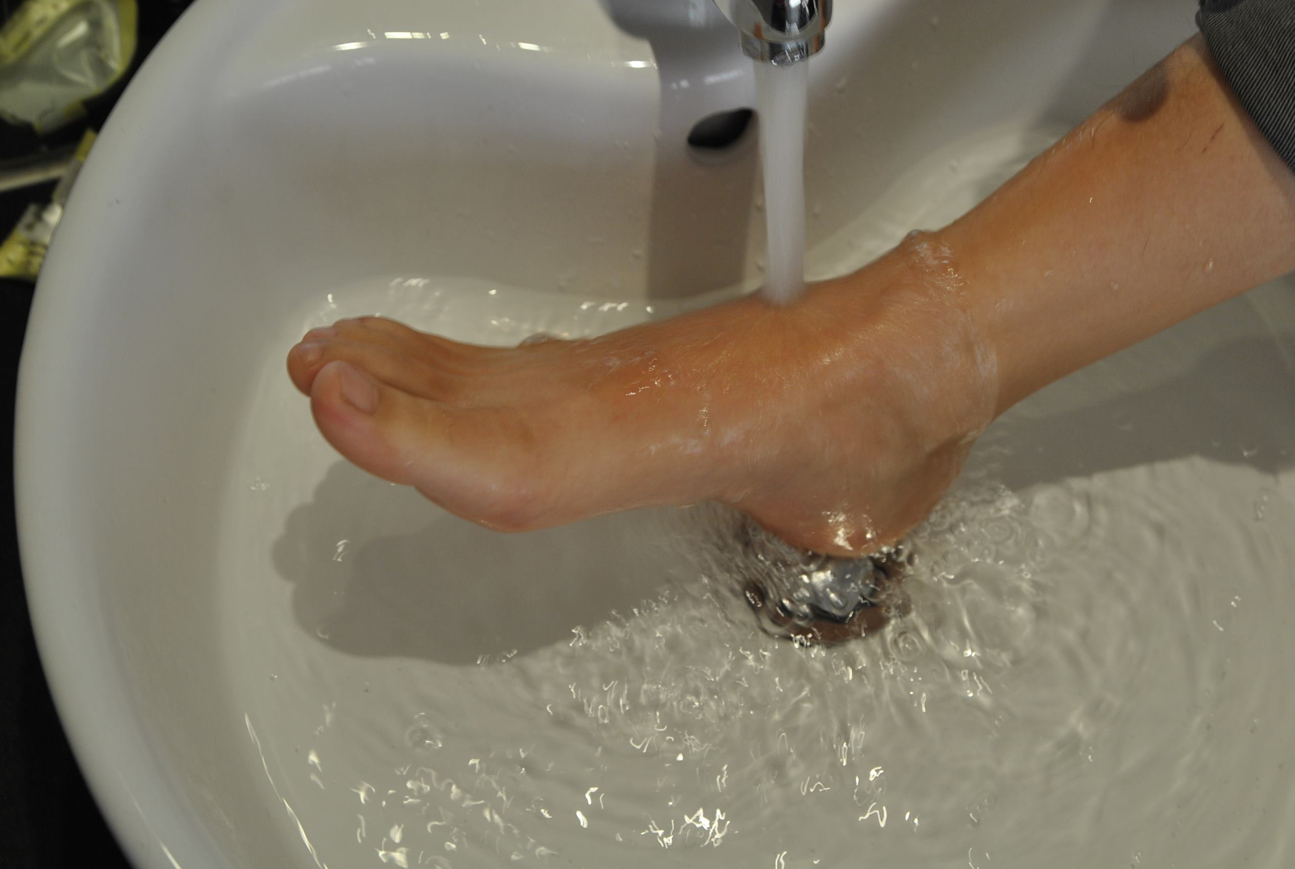 图片[27]-自由摄影 No.170 受伤了玉足 [51P] – 速更版-美库