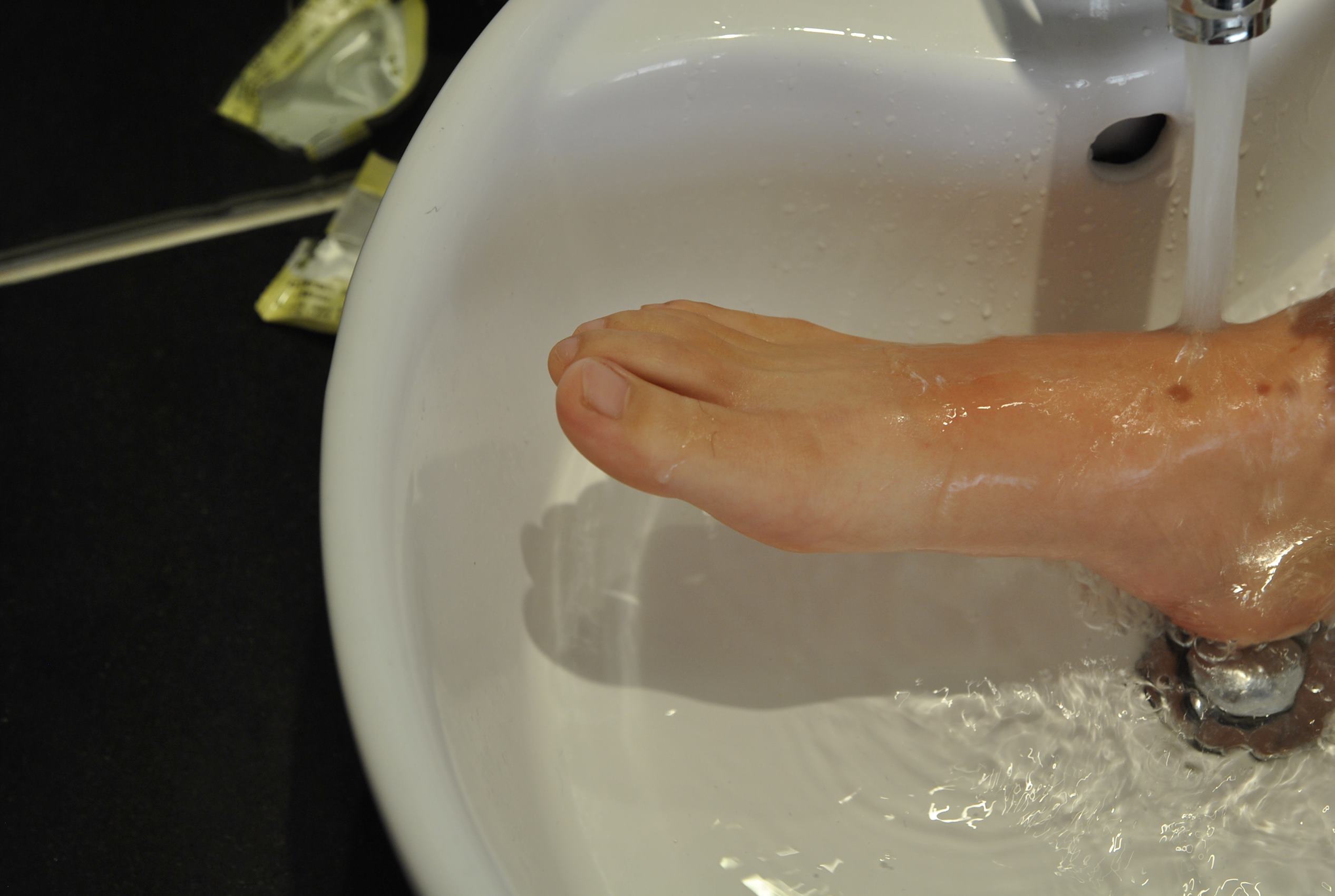 图片[43]-自由摄影 No.170 受伤了玉足 [51P] – 速更版-美库