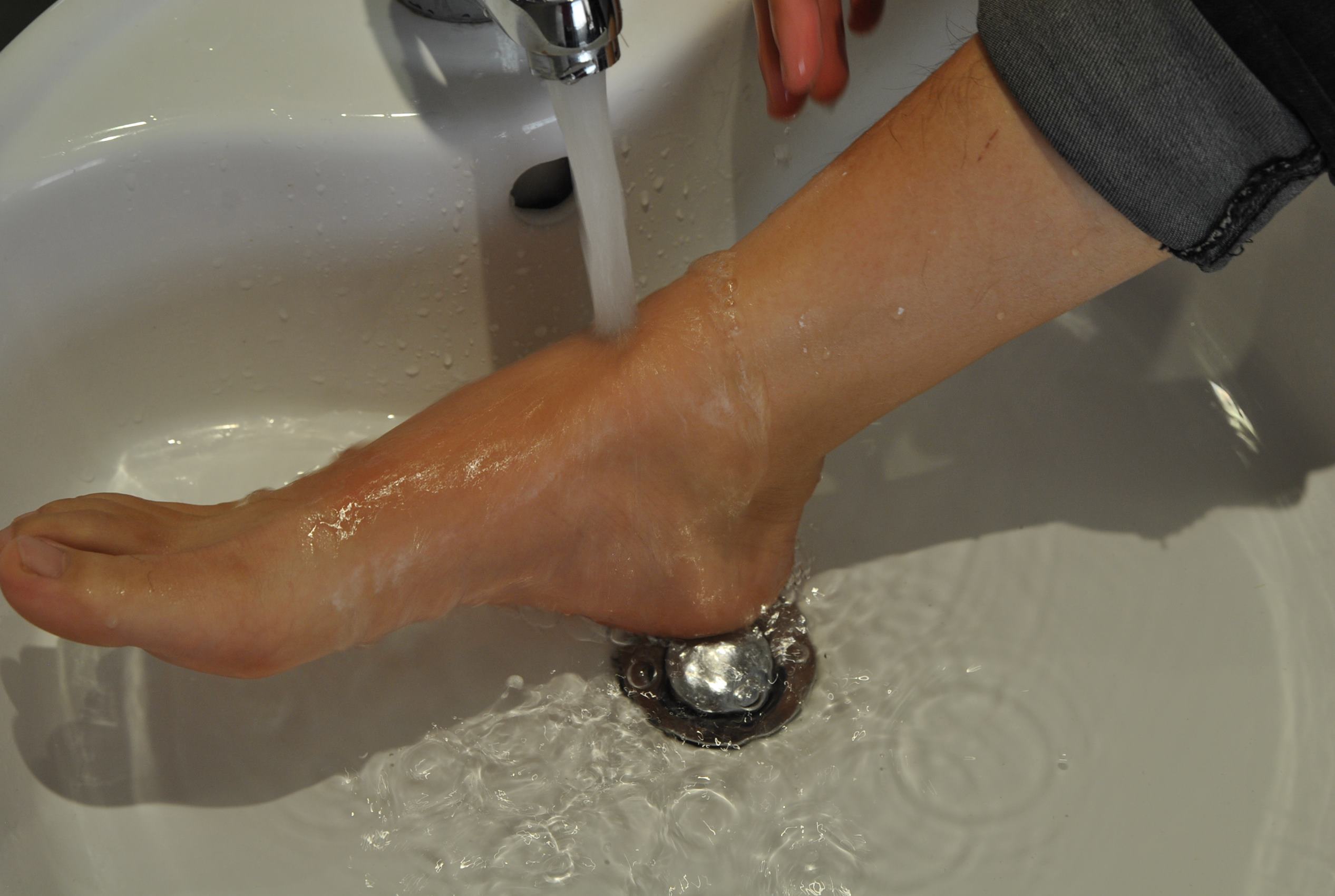 图片[48]-自由摄影 No.170 受伤了玉足 [51P] – 速更版-美库