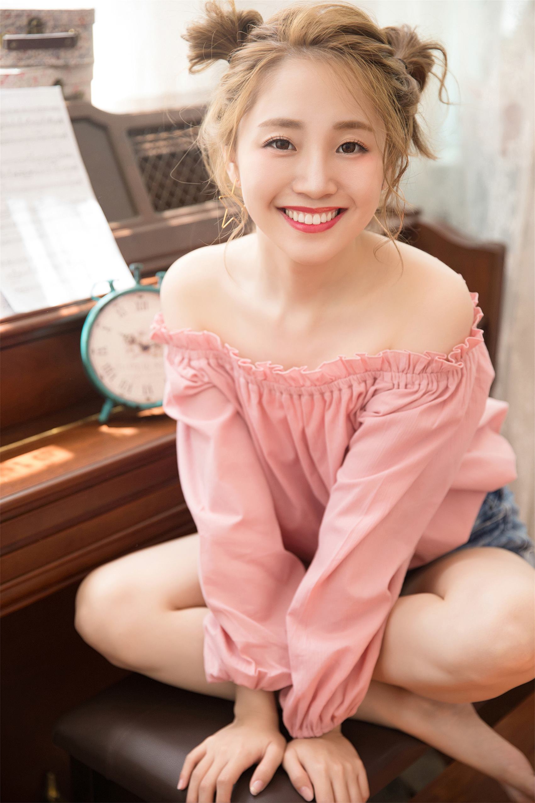 图片[33]-[YALAYI雅拉伊]2024.04.02 NO.1116 温暖芬芳[35+1P] – 速更版-美库