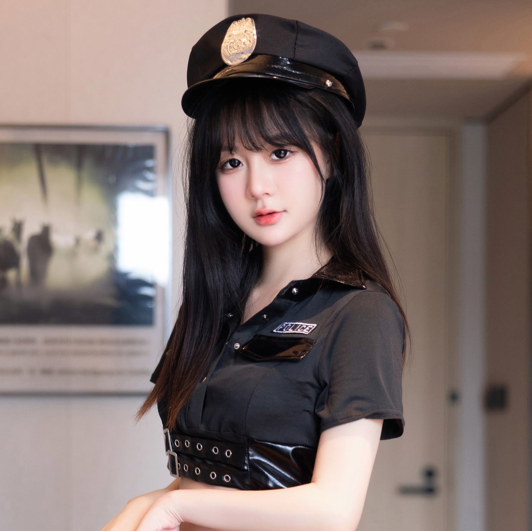 图片[15]-秀人内购@谢小蒽(幼幼)-内部私购《情趣女警》[51P] – 速更版-美库