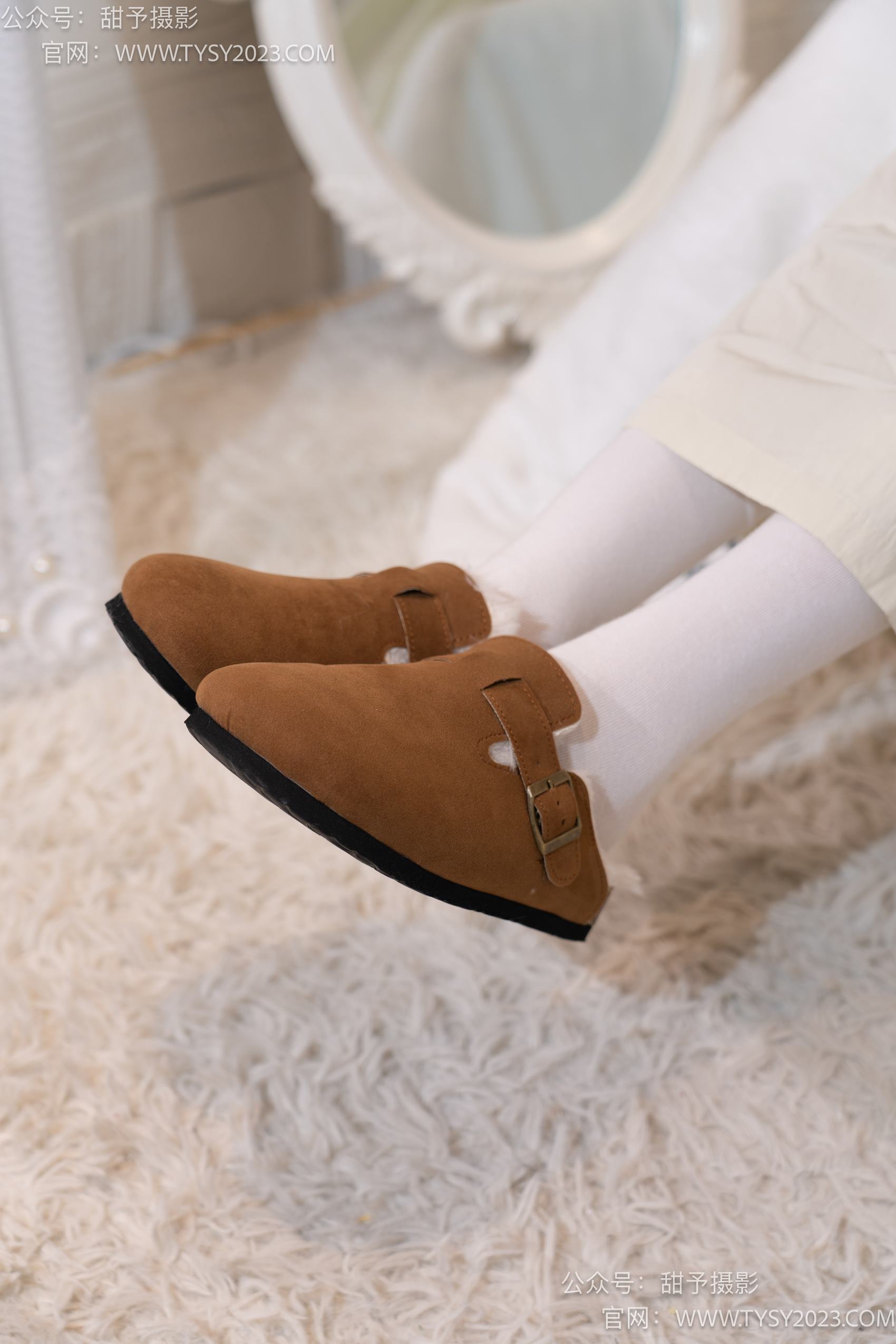 图片[30]-甜予摄影 NO.013 帆帆-平底鞋、白棉袜、裸足[130P] – 速更版-美库