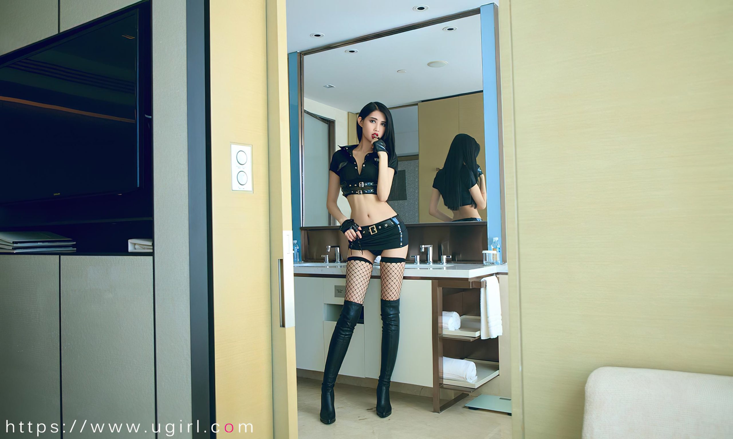 图片[33]-[爱尤物]2024 NO.2816 坠入 葛征[35P] – 速更版-美库