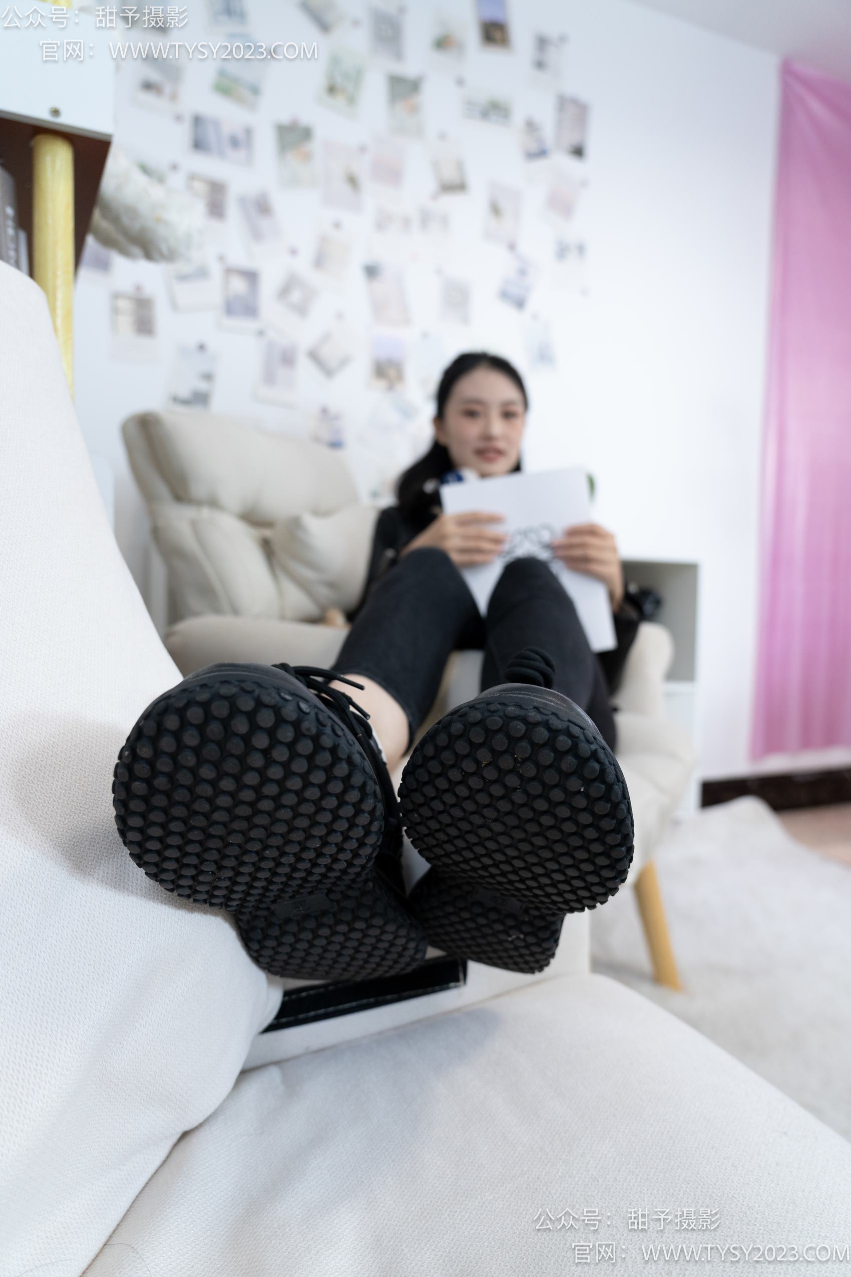 图片[29]-甜予摄影 NO.014 肉肉-运动鞋、白棉袜、裸足[116P] – 速更版-美库