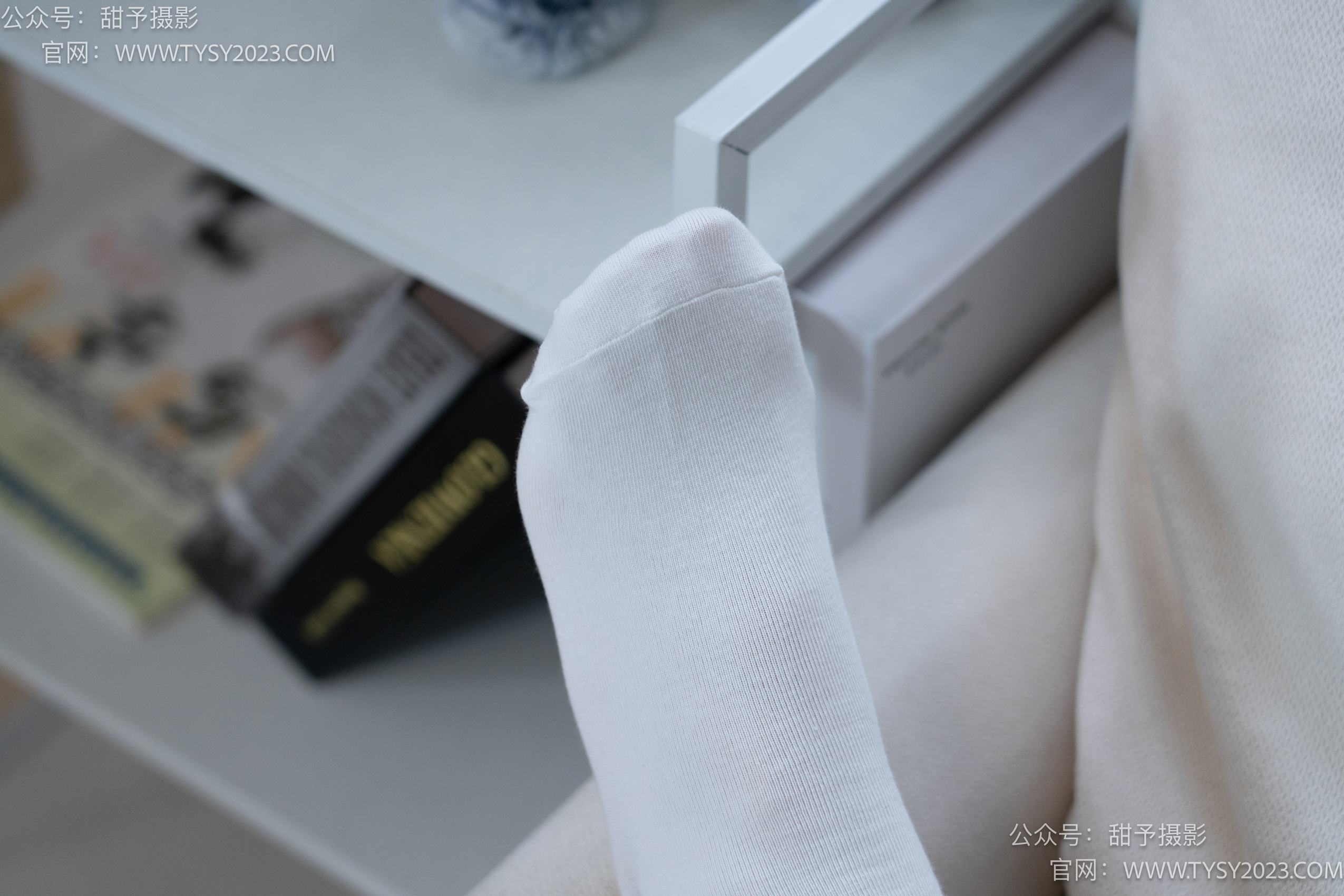 图片[59]-甜予摄影 NO.014 肉肉-运动鞋、白棉袜、裸足[116P] – 速更版-美库