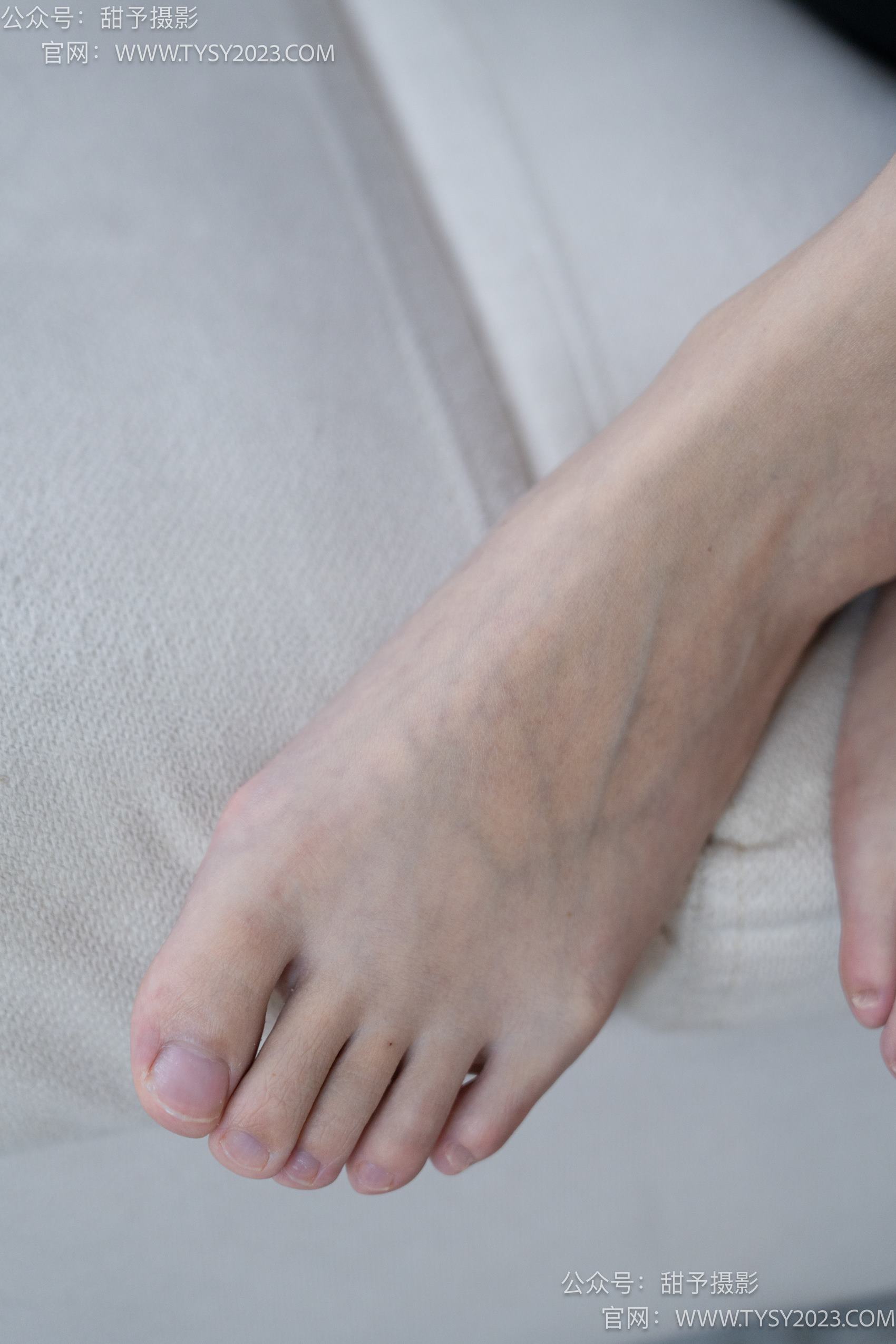 图片[108]-甜予摄影 NO.014 肉肉-运动鞋、白棉袜、裸足[116P] – 速更版-美库