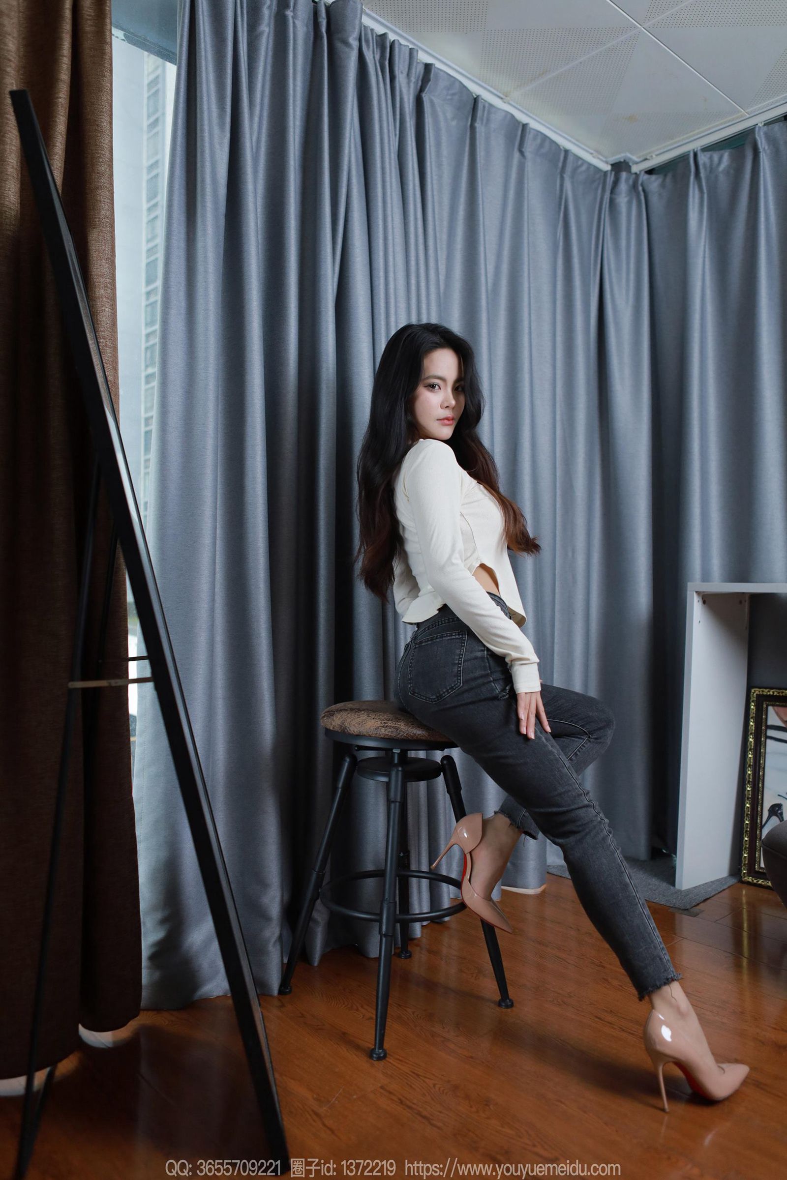 图片[26]-[IESS异思趣向] 2024.03.18 丝享家1692：兔兔《牛仔裤里丝》[37P] – 速更版-美库