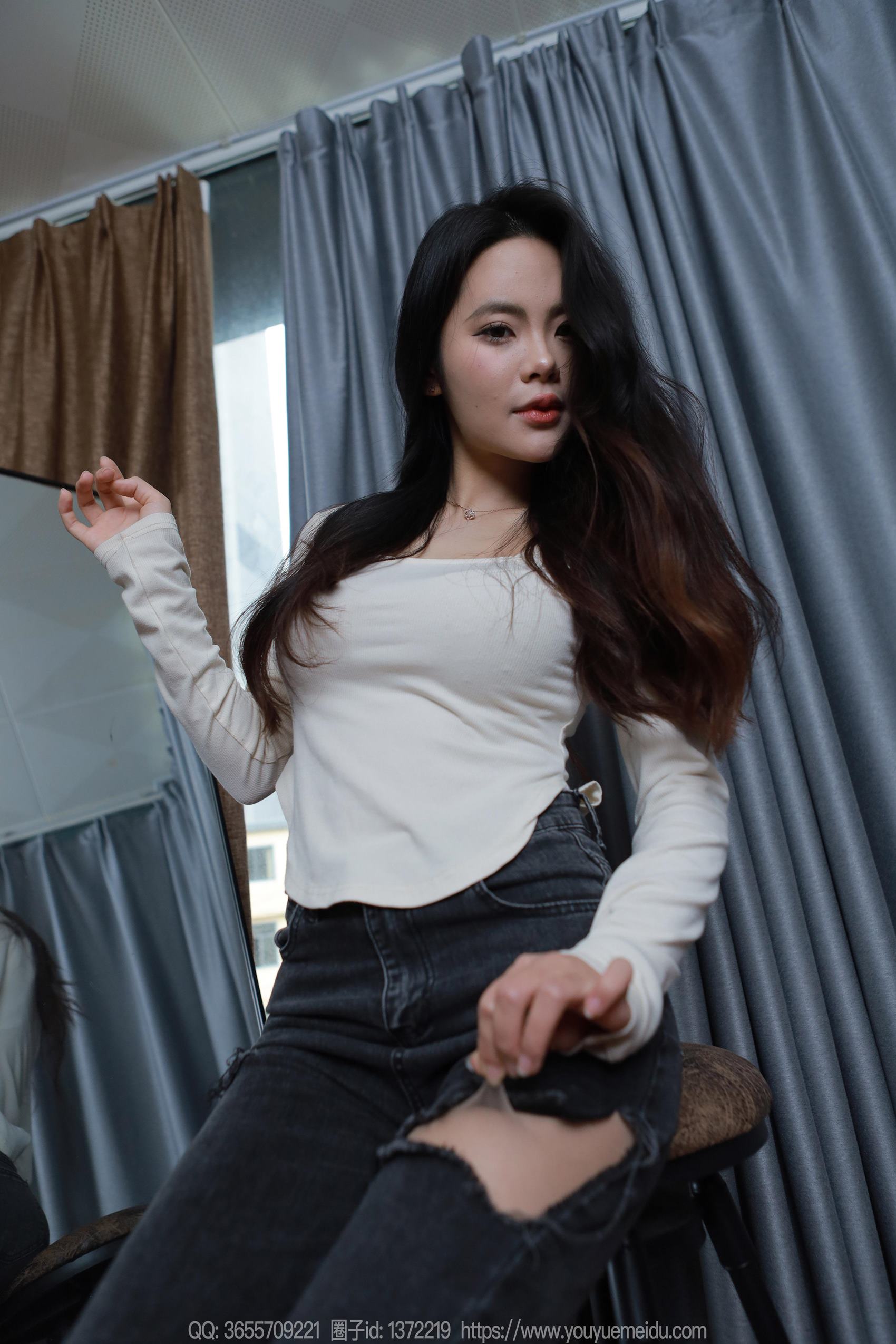 图片[34]-[IESS异思趣向] 2024.03.18 丝享家1692：兔兔《牛仔裤里丝》[37P] – 速更版-美库