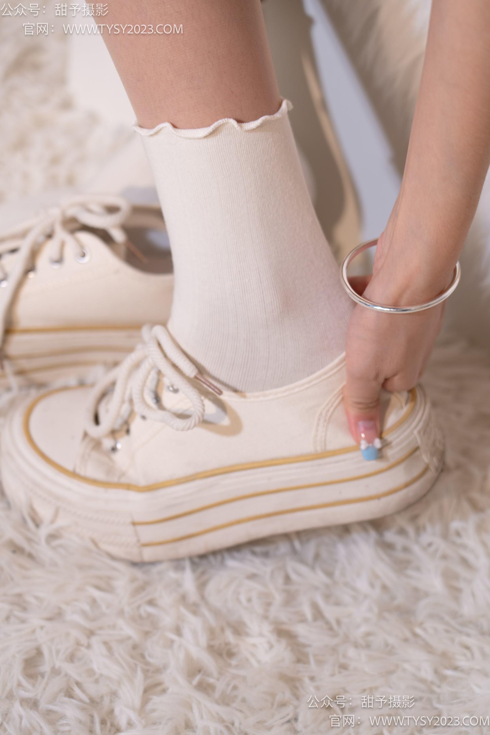 图片[52]-甜予摄影 NO.015 璇璇-帆布鞋、白棉袜、肉丝[143P] – 速更版-美库
