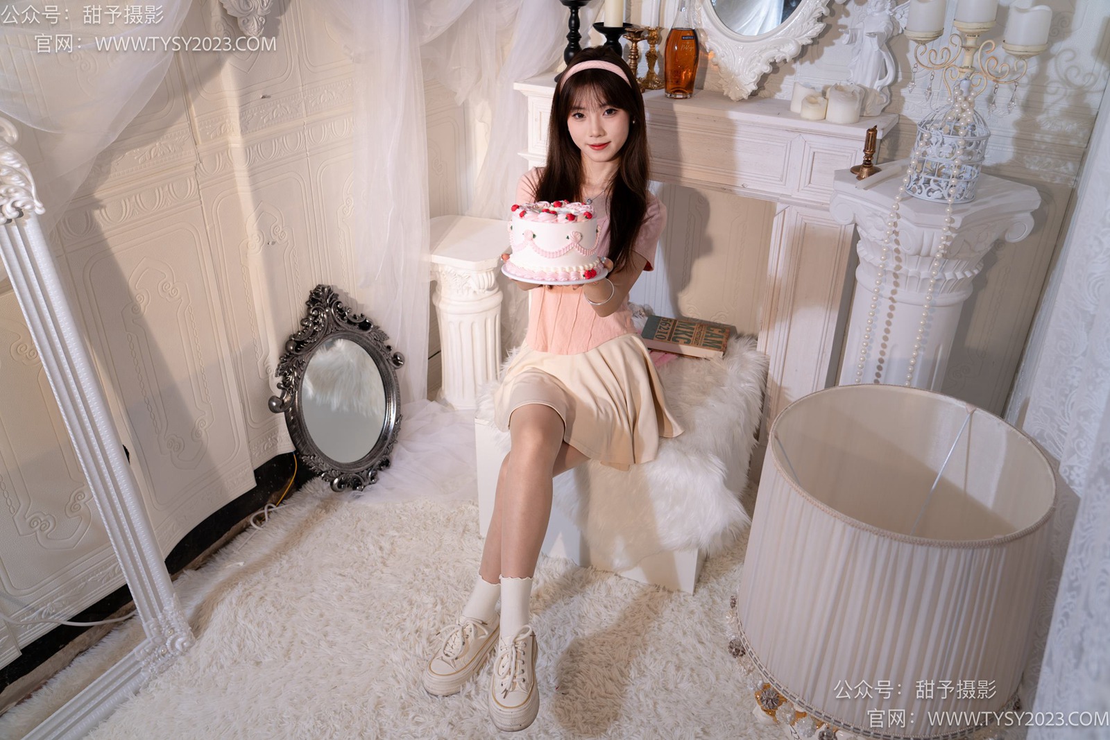 图片[142]-甜予摄影 NO.015 璇璇-帆布鞋、白棉袜、肉丝[143P] – 速更版-美库