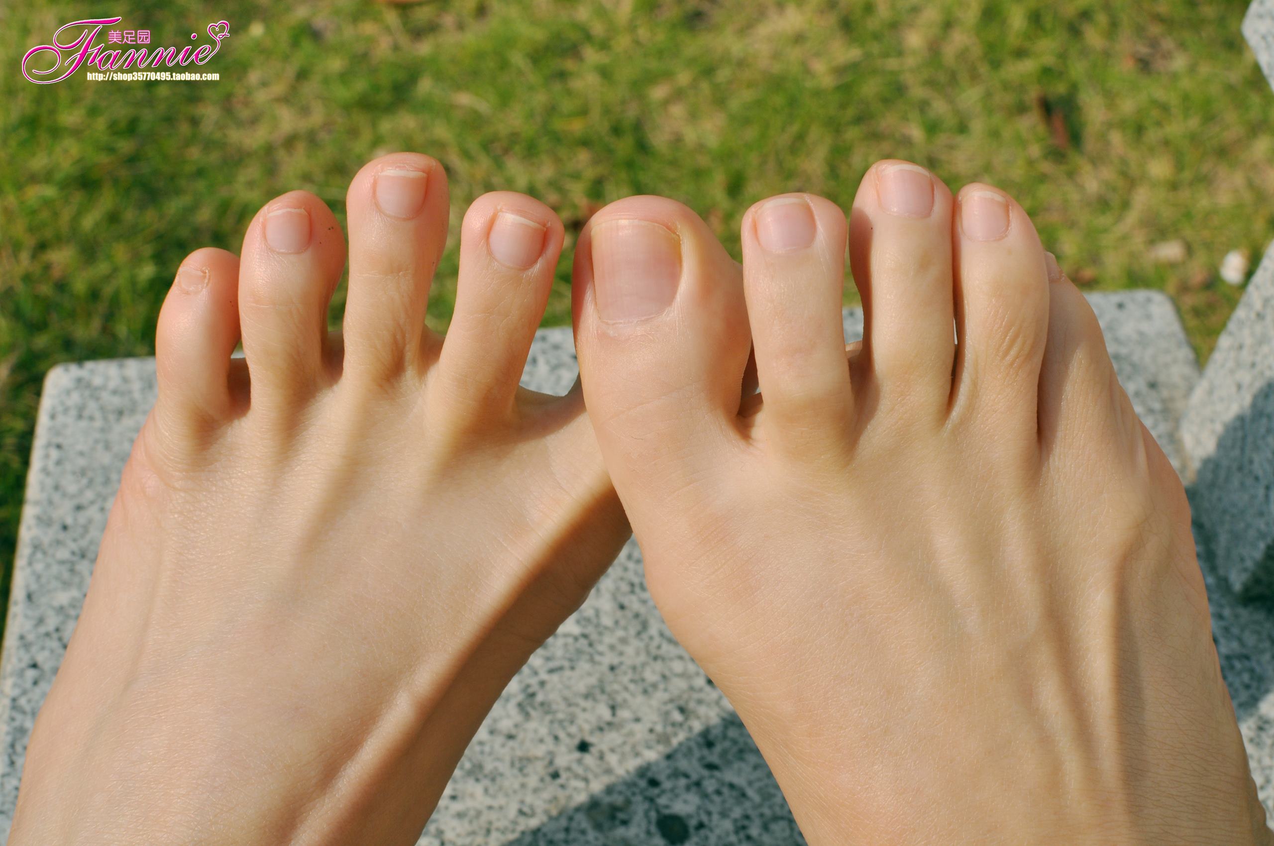 图片[28]-Fannie芬妮每足园 No.443 特辑图 高跟凉拖裸足特写[34P] – 速更版-美库