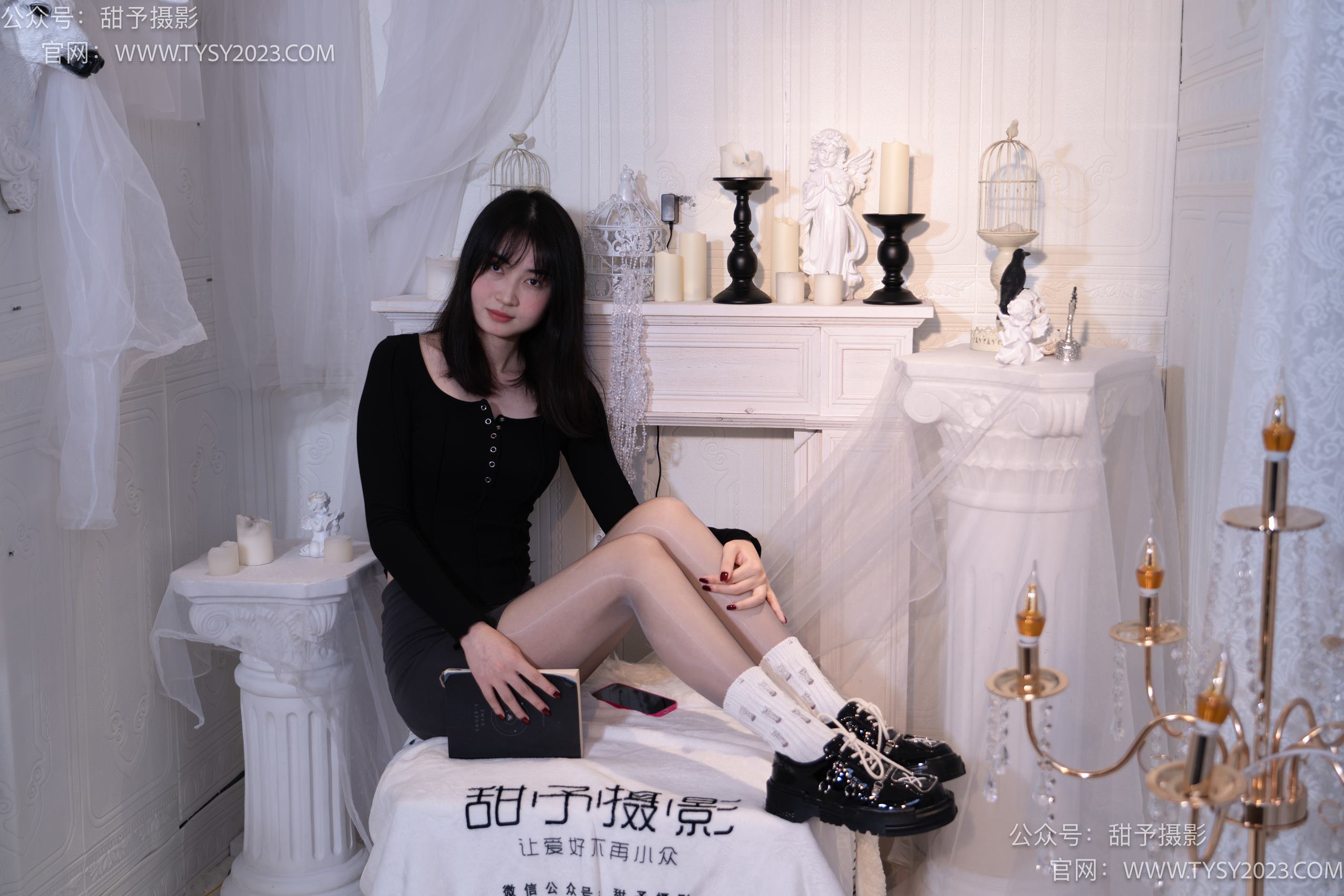 图片[14]-甜予摄影 NO.016 小野-皮鞋、白棉袜、油亮灰丝[130P] – 速更版-美库
