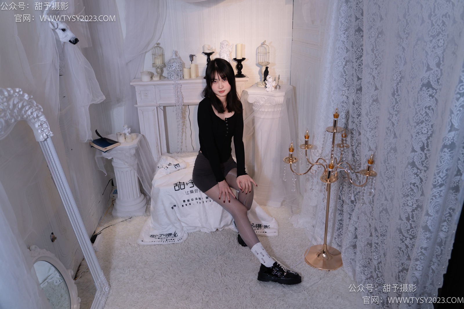 图片[128]-甜予摄影 NO.016 小野-皮鞋、白棉袜、油亮灰丝[130P] – 速更版-美库