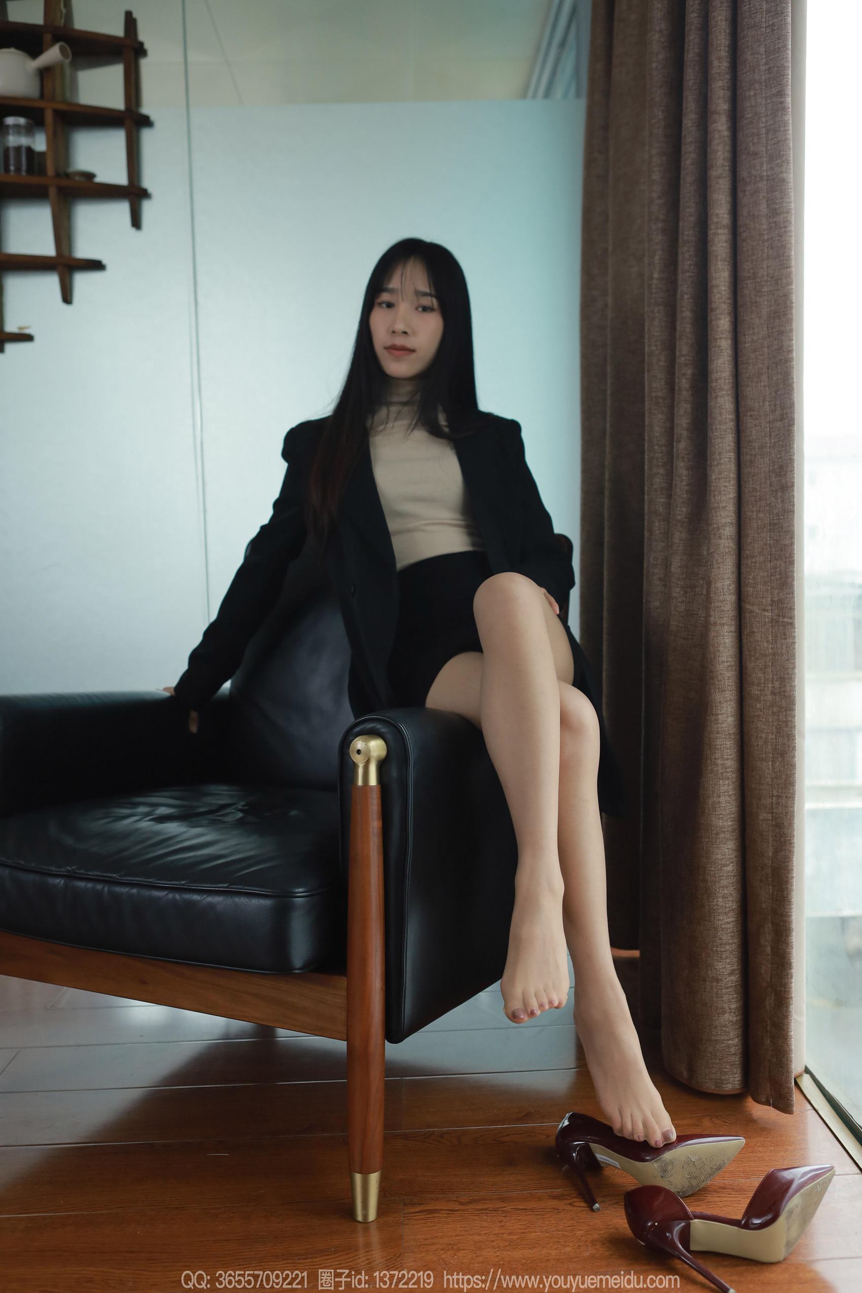 图片[27]-[IESS异思趣向] 2024.03.20 丝享家1694：美子《OL小黑裙》[87P] – 速更版-美库