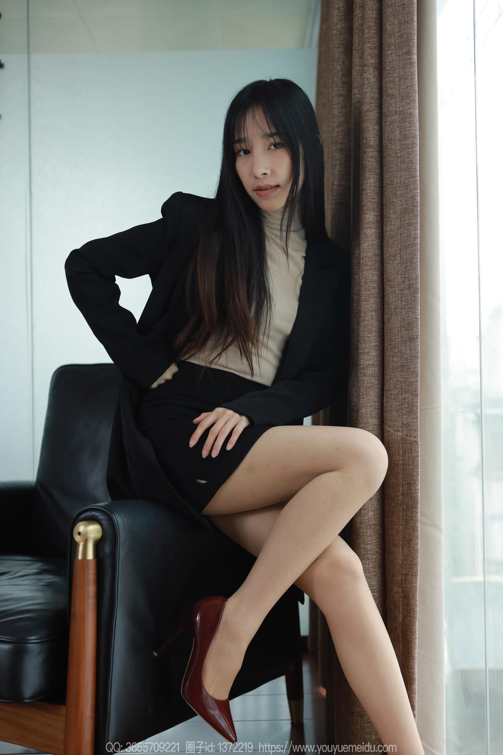 图片[87]-[IESS异思趣向] 2024.03.20 丝享家1694：美子《OL小黑裙》[87P] – 速更版-美库