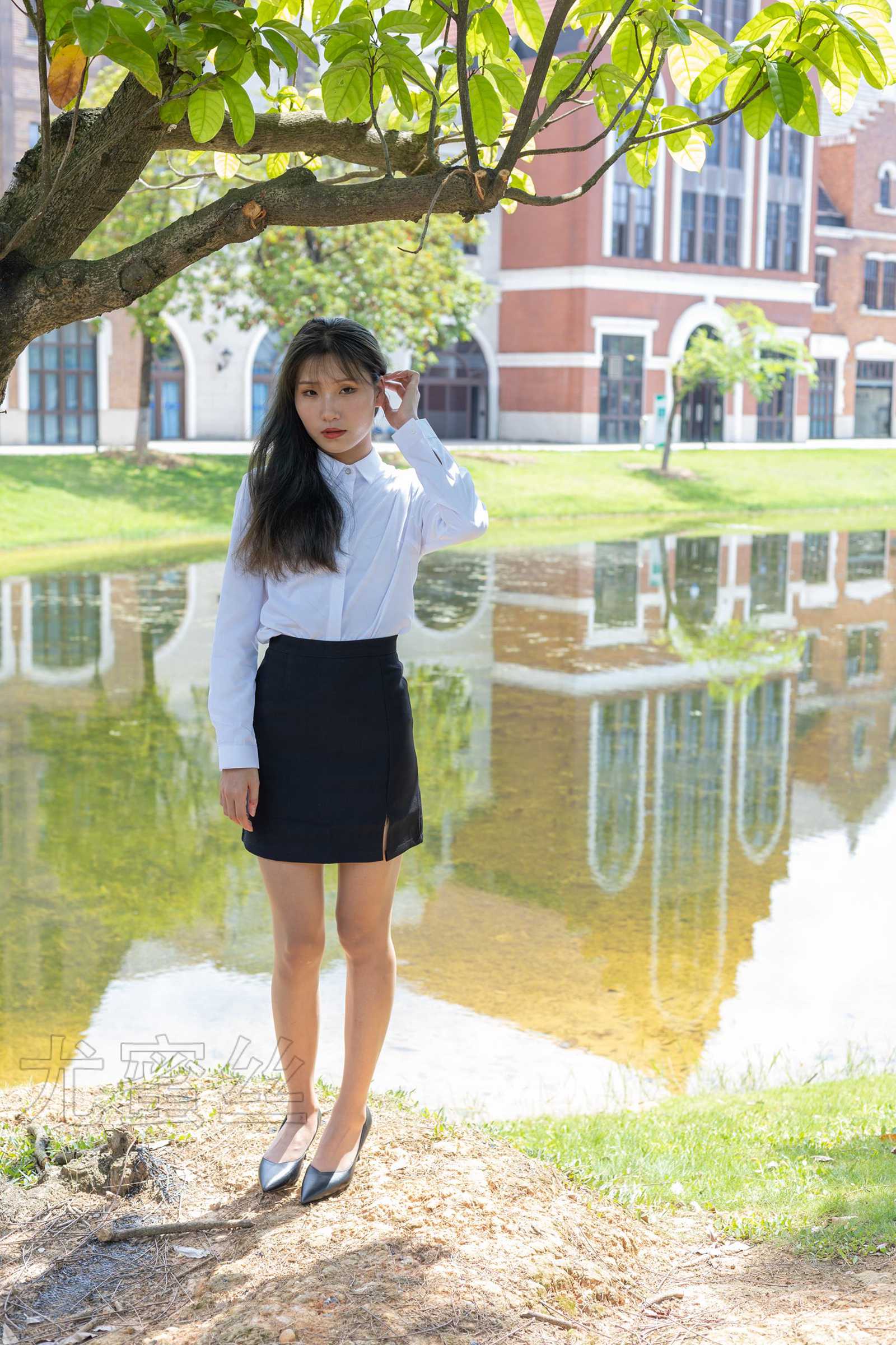 图片[30]-尤蜜丝 NO.072 穿搭推广展示图集[46P] – 速更版-美库