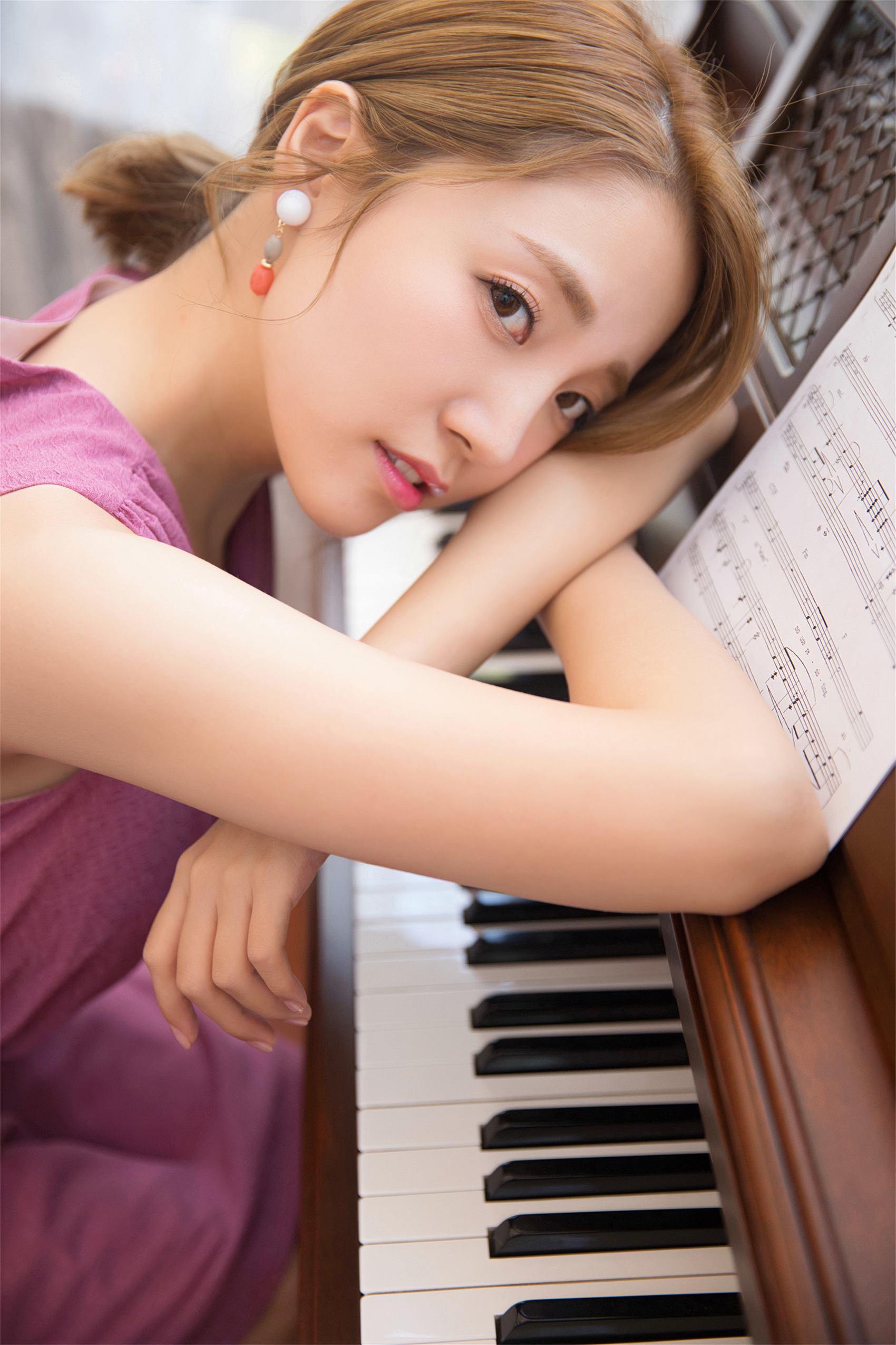 图片[32]-[YALAYI雅拉伊]2024.04.24 NO.1119 紫罗兰[34+1P] – 速更版-美库