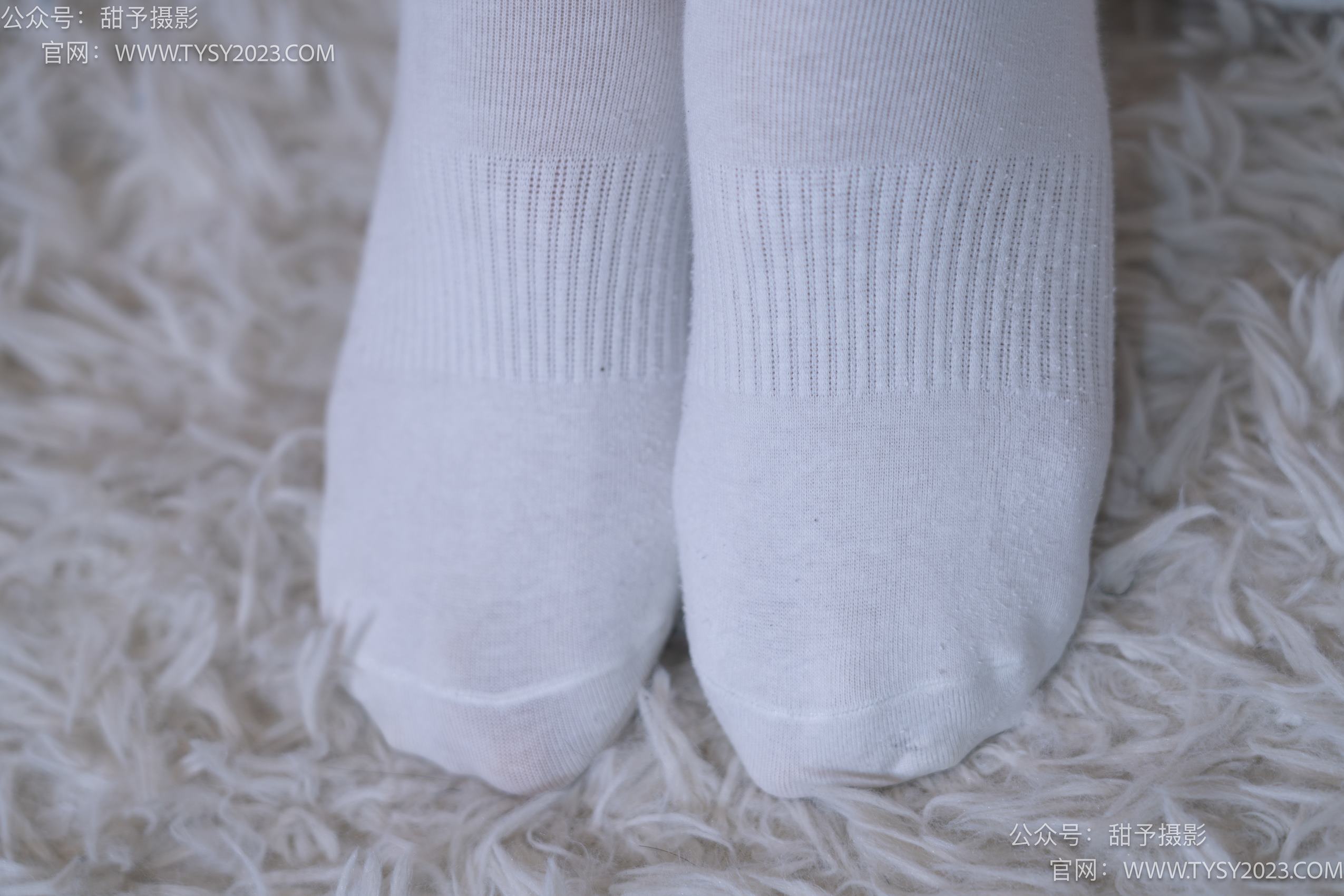 图片[84]-甜予摄影 NO.017 栗栗-板鞋、白棉袜、肉丝[130P] – 速更版-美库