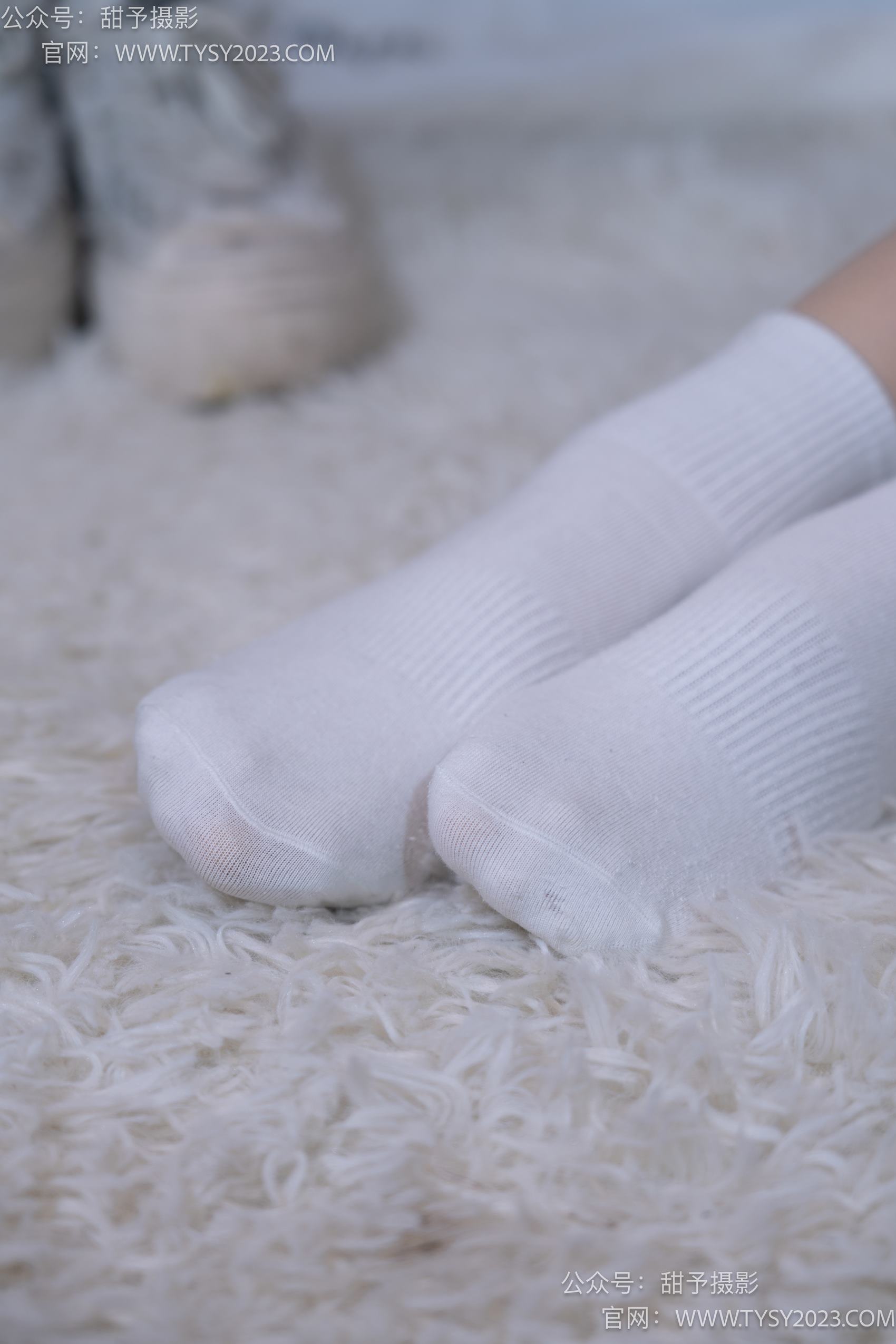图片[103]-甜予摄影 NO.017 栗栗-板鞋、白棉袜、肉丝[130P] – 速更版-美库