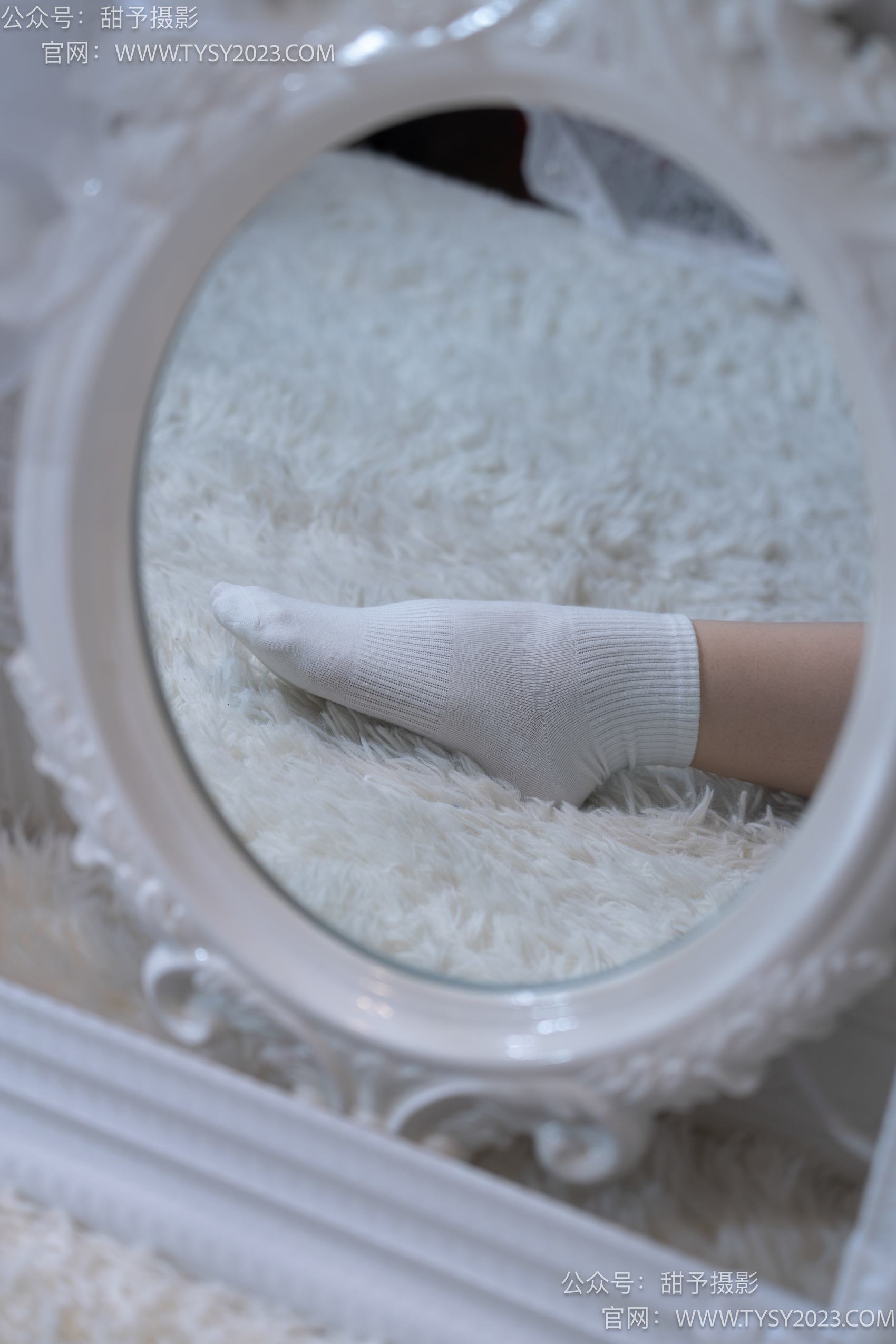 图片[111]-甜予摄影 NO.017 栗栗-板鞋、白棉袜、肉丝[130P] – 速更版-美库