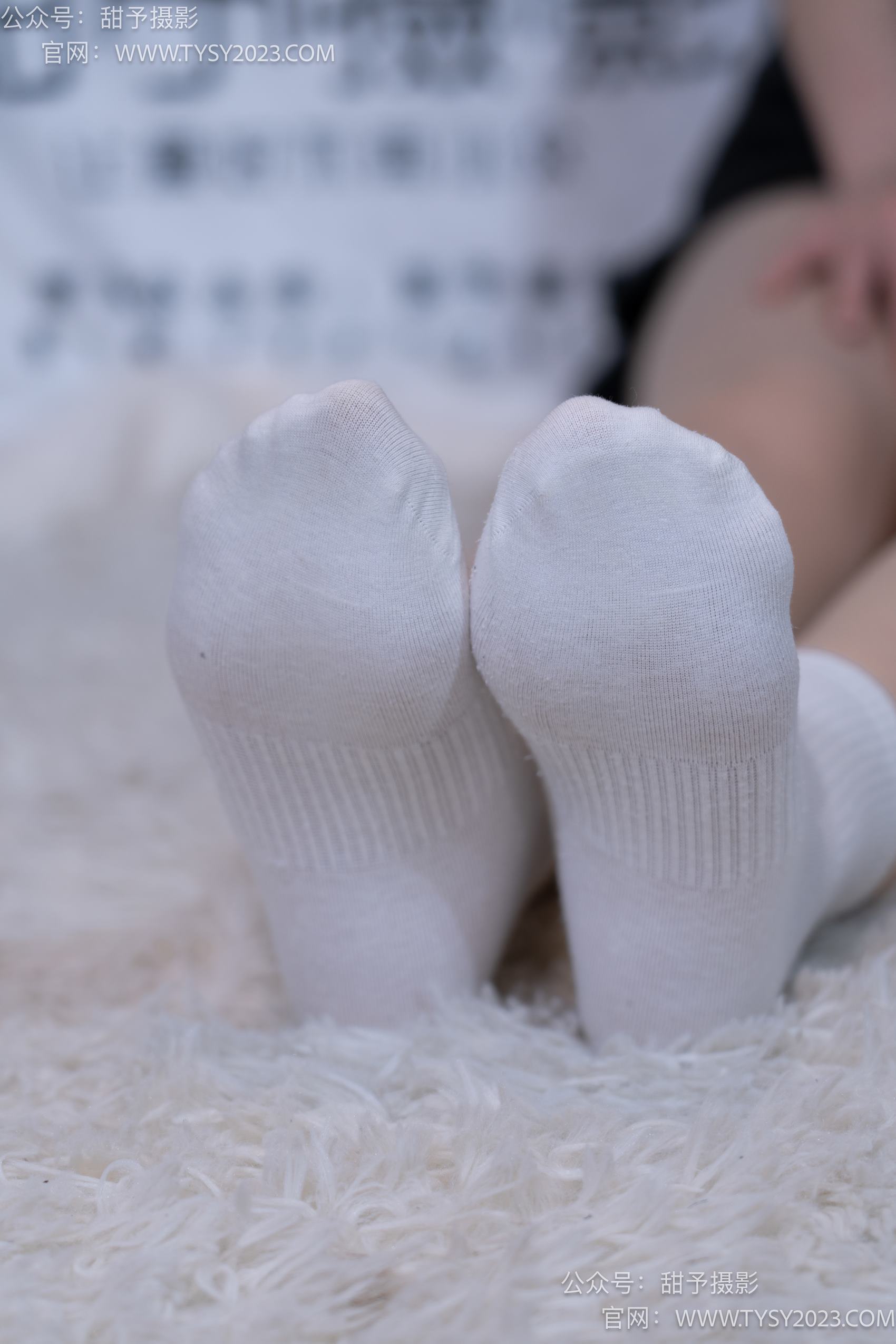 图片[124]-甜予摄影 NO.017 栗栗-板鞋、白棉袜、肉丝[130P] – 速更版-美库